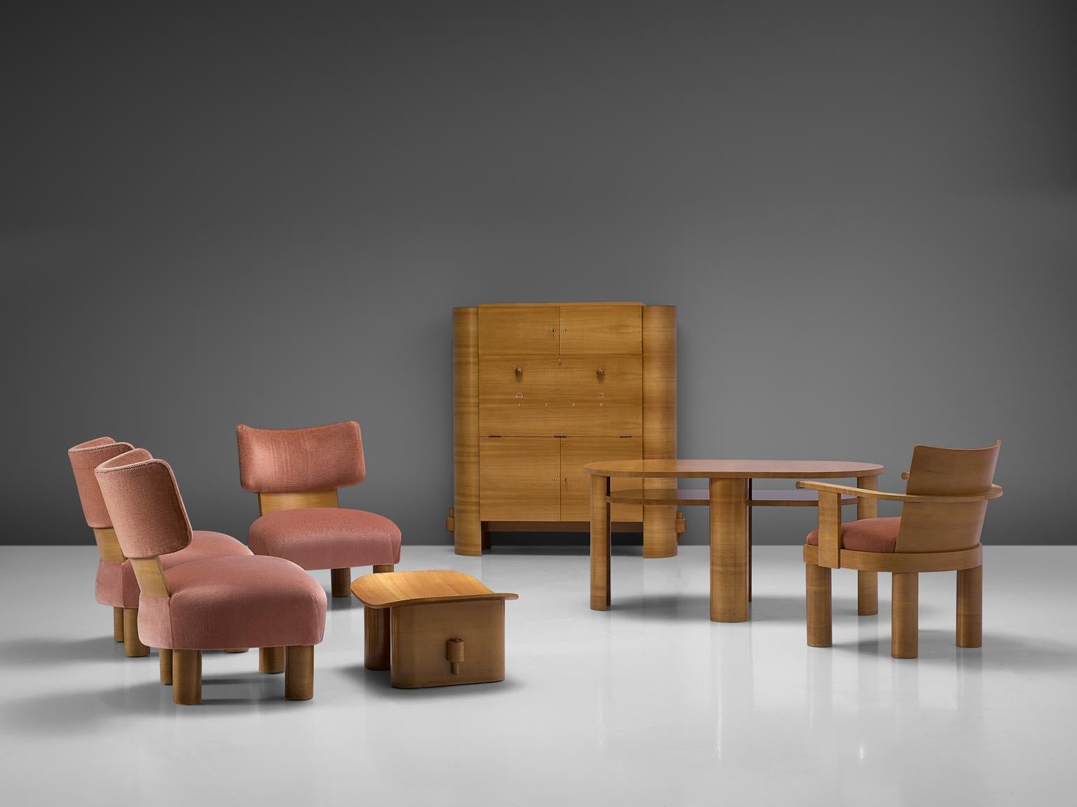 Art Deco living room set, pink velvet, brass and French walnut, France, 1932

Charming French art deco living room set made of french walnut. The design features bulky forms, such as the round sides and legs with archetypical joints on the sides.