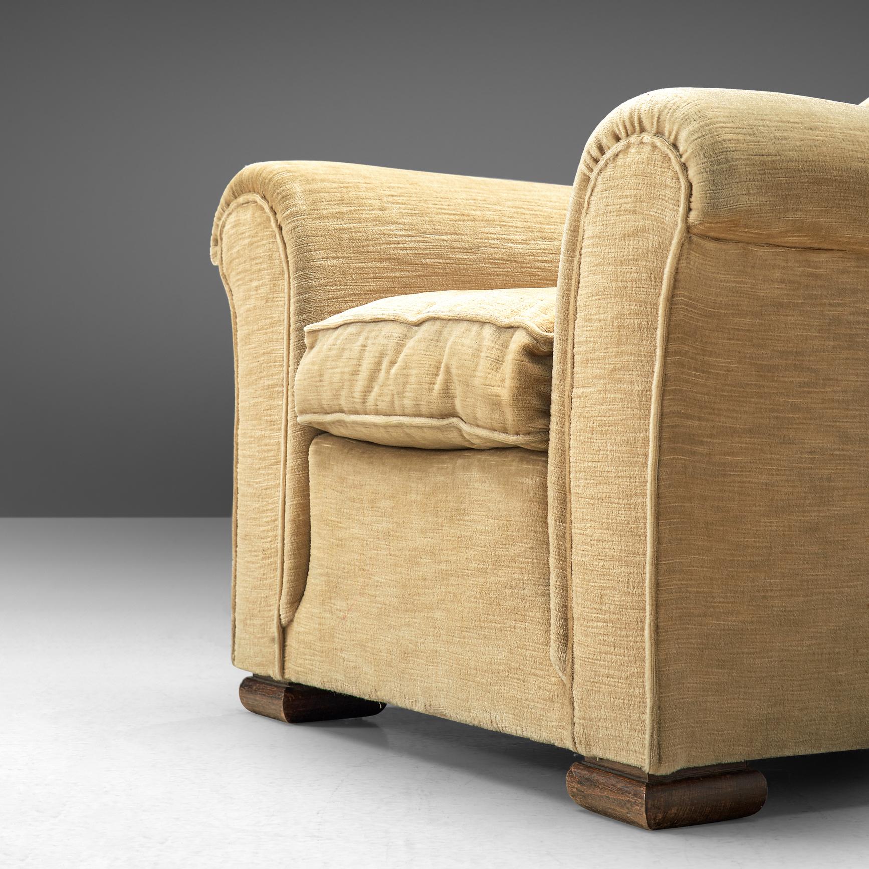 French Art Deco Lounge Chair in Beige Upholstery In Good Condition In Waalwijk, NL