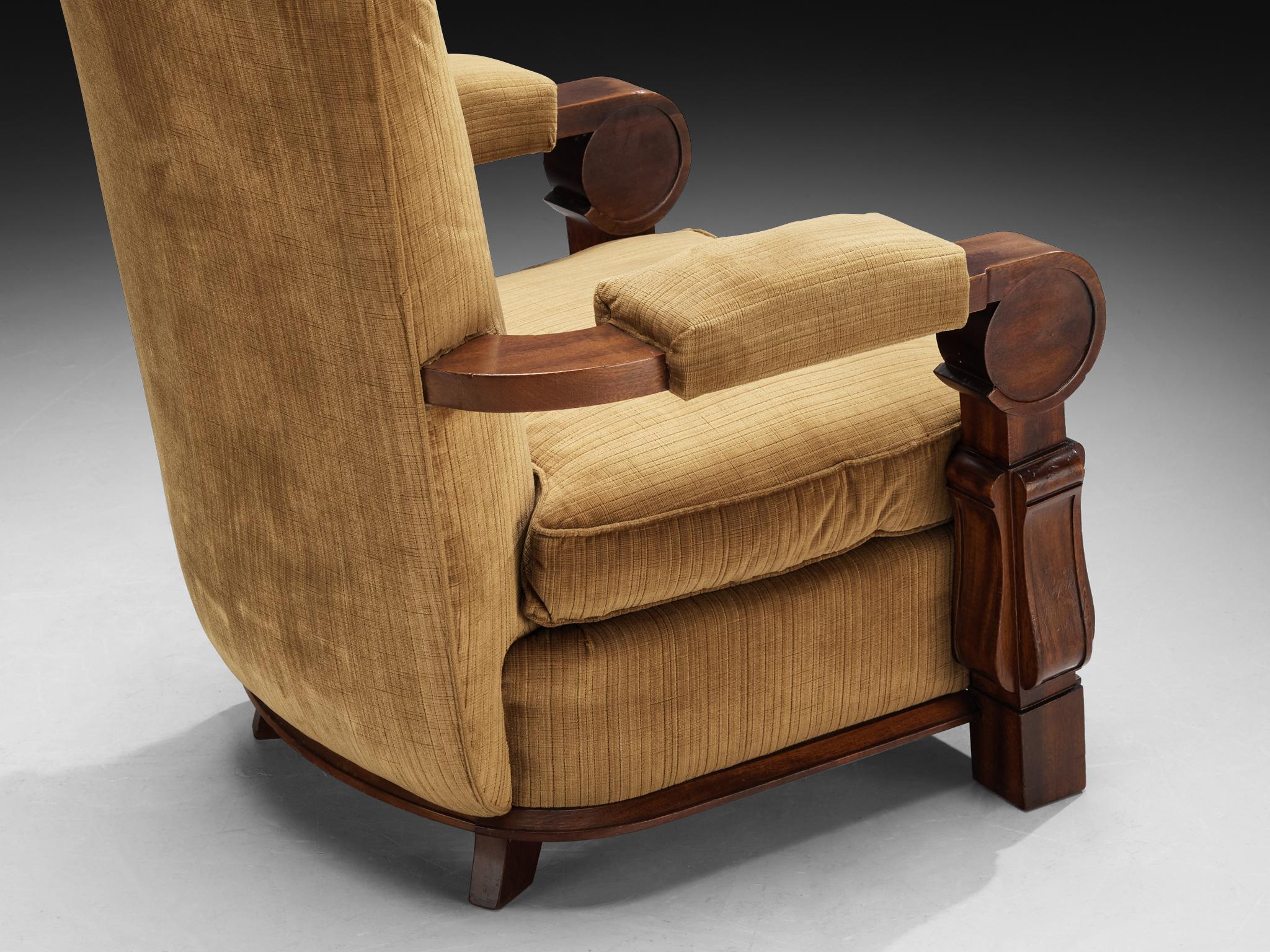 Chaise longue Art déco française en acajou et tissu beige doré en vente 1
