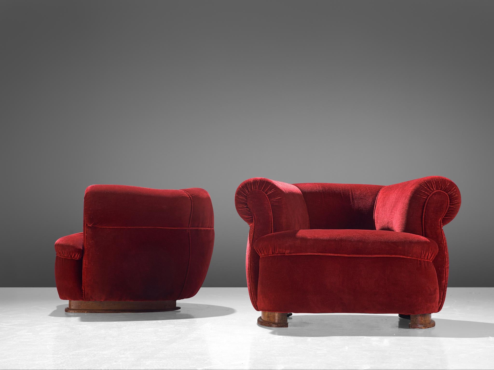 Art-déco-Loungesessel mit roter Samtpolsterung, Art déco im Zustand „Gut“ in Waalwijk, NL