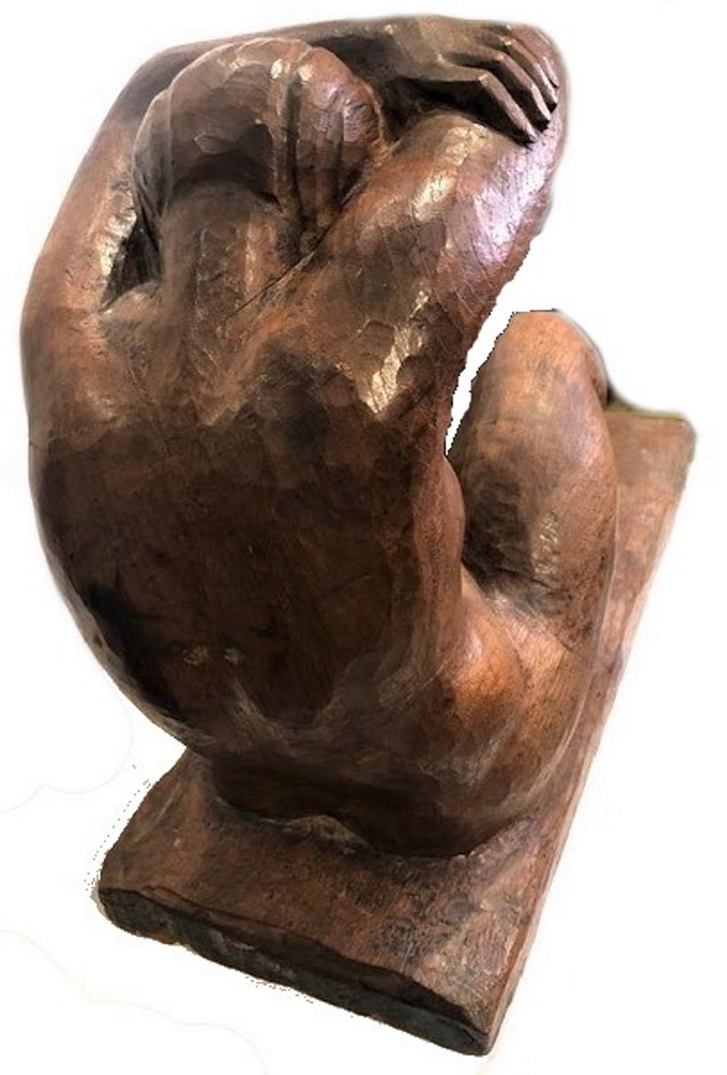 This sculpture of a female nude was created by an unknown sculptor in the manner of the popular modernist movement in French art of the very end of the 19th century, Les Nabis, achieving a very peculiar stylistic symbiosis of modernism and Art Deco.