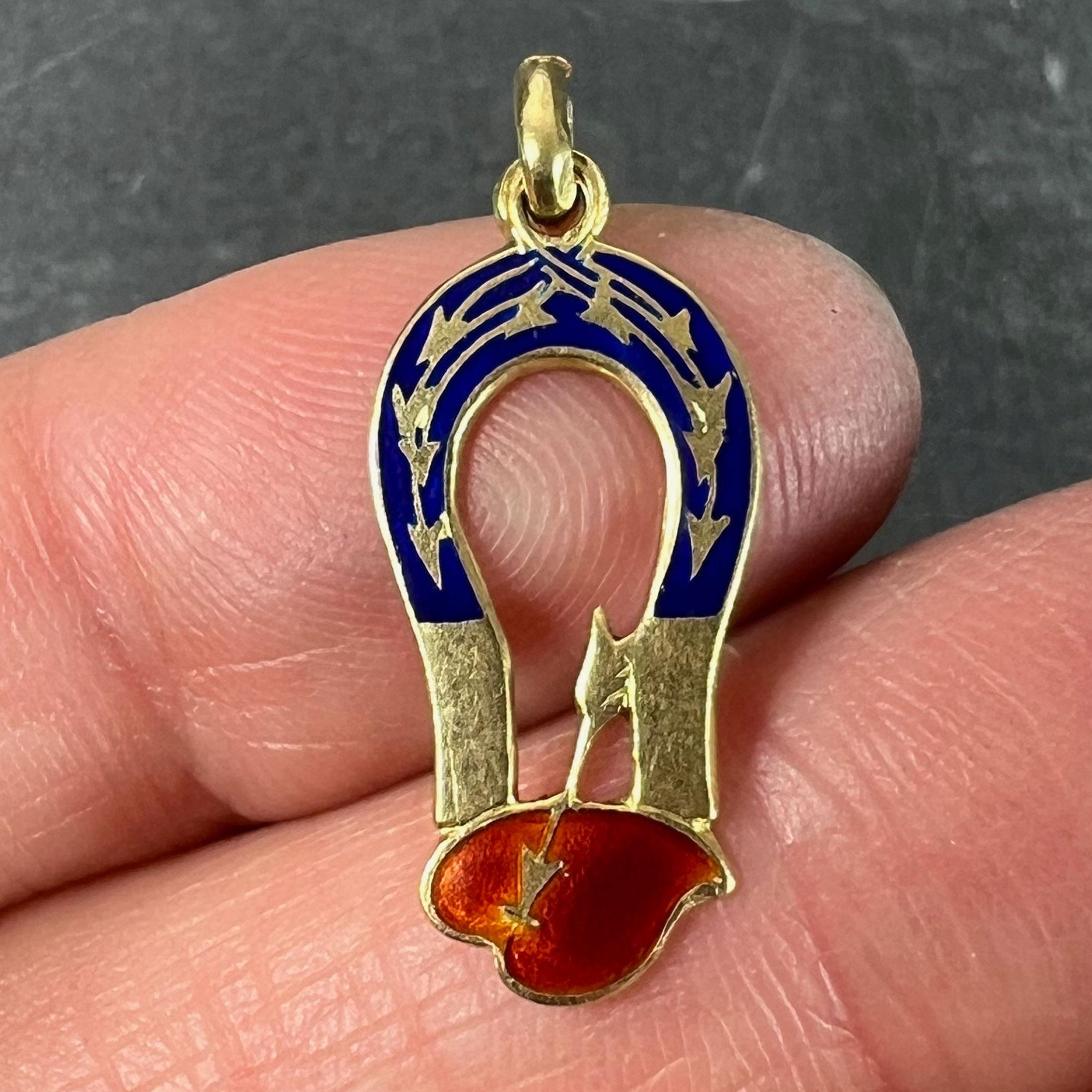 French Art Deco Love Magnet 18K Yellow Gold Enamel Charm Pendant For Sale 1