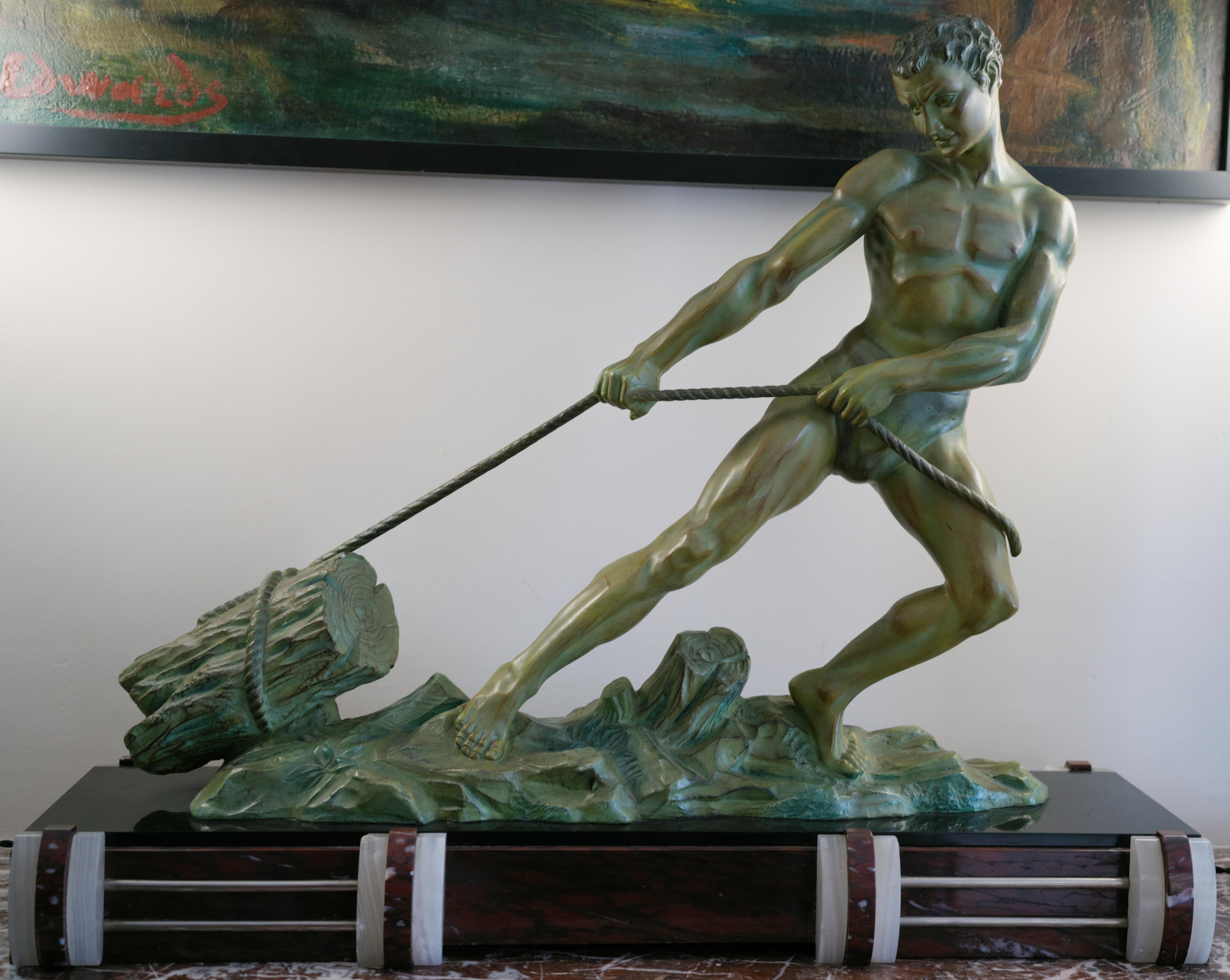 French Art Deco Lumberjack Sculpture, 1920 en venta 8