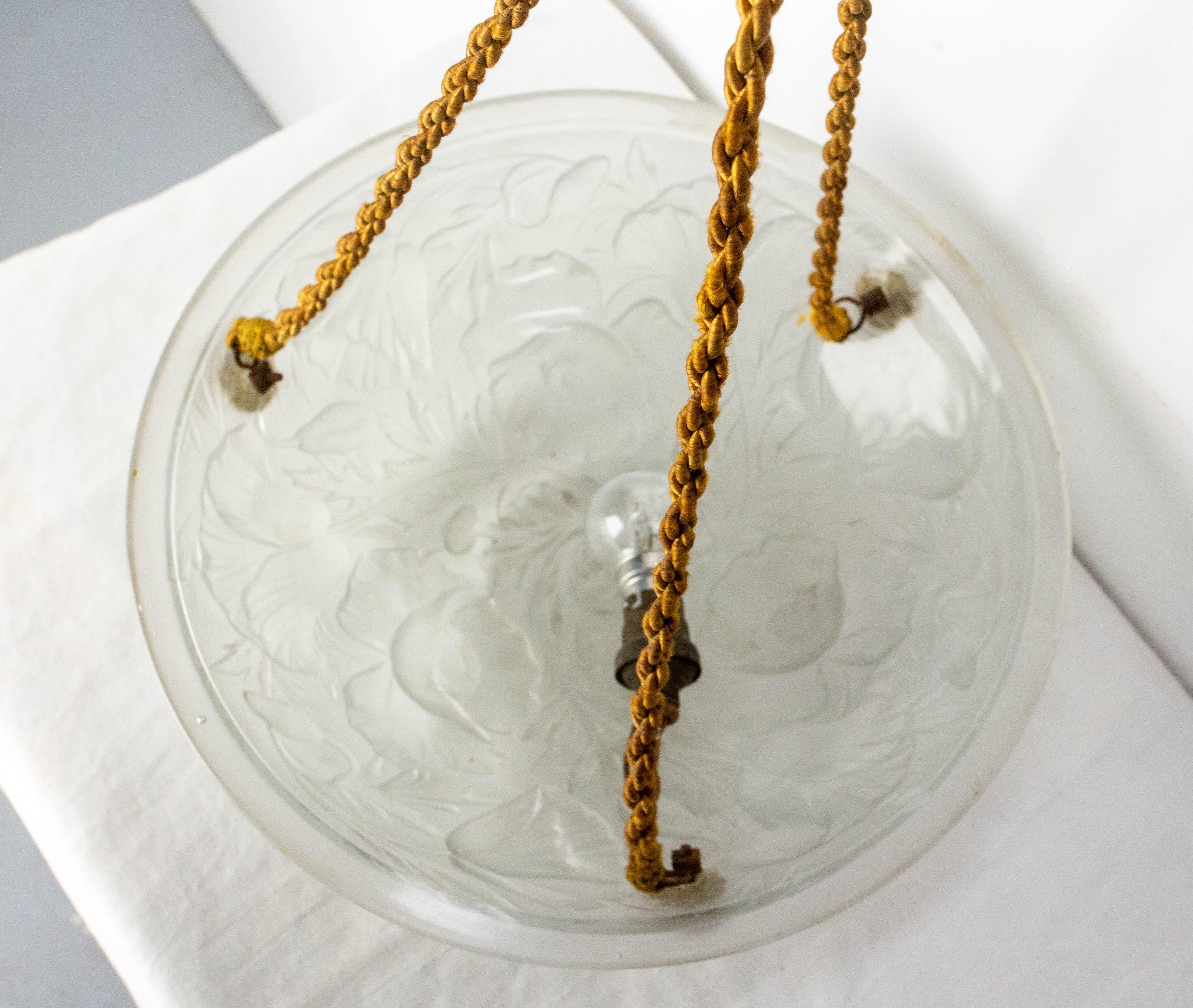 Lampadario a sospensione da soffitto francese in vetro Lustre Art Glass, 1930 circa In condizioni buone in vendita a Labrit, Landes
