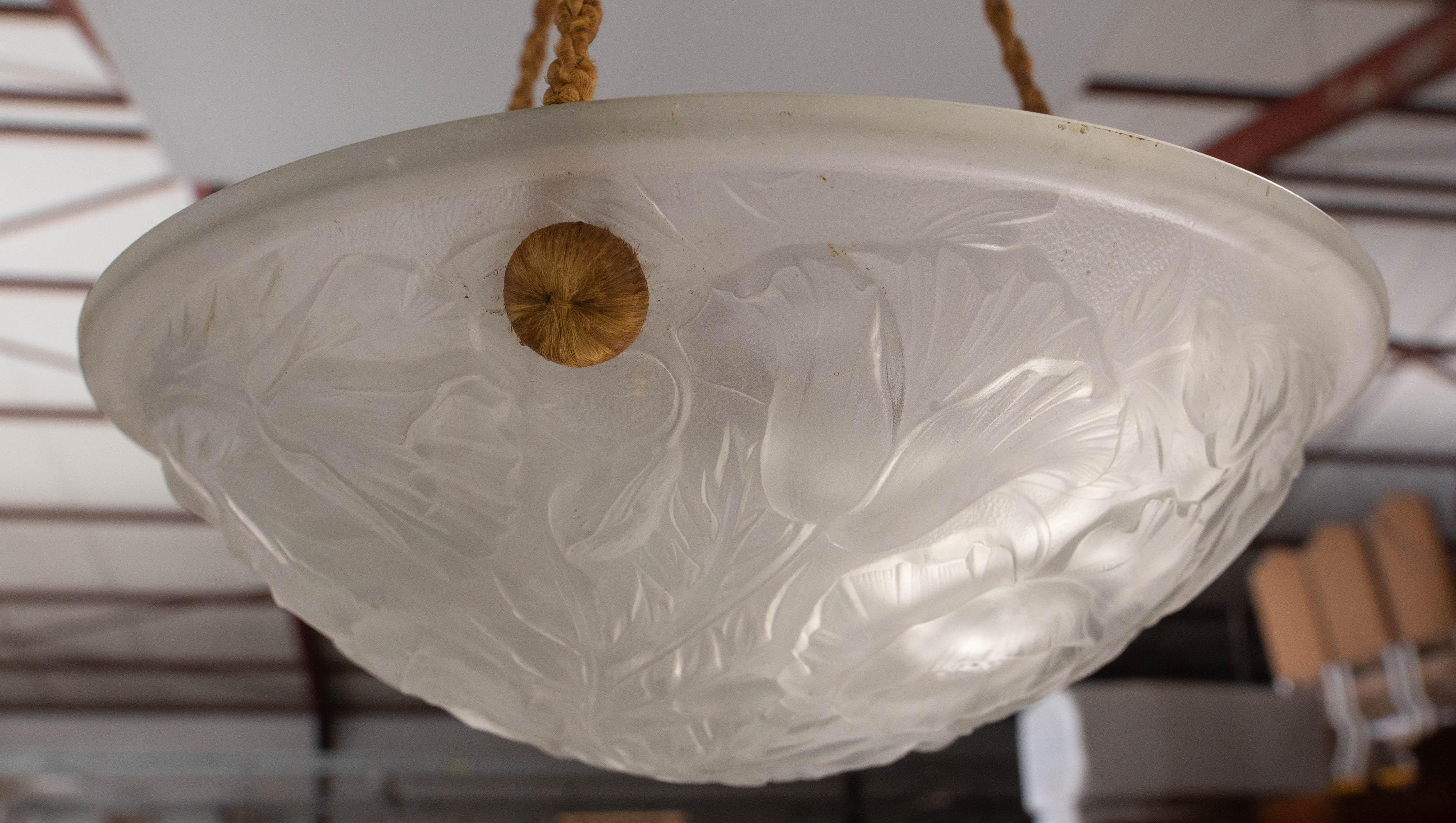Lampadario a sospensione da soffitto francese in vetro Lustre Art Glass, 1930 circa in vendita 2
