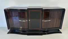 Aparador francés Art Déco de macasar y laca negra, años 30