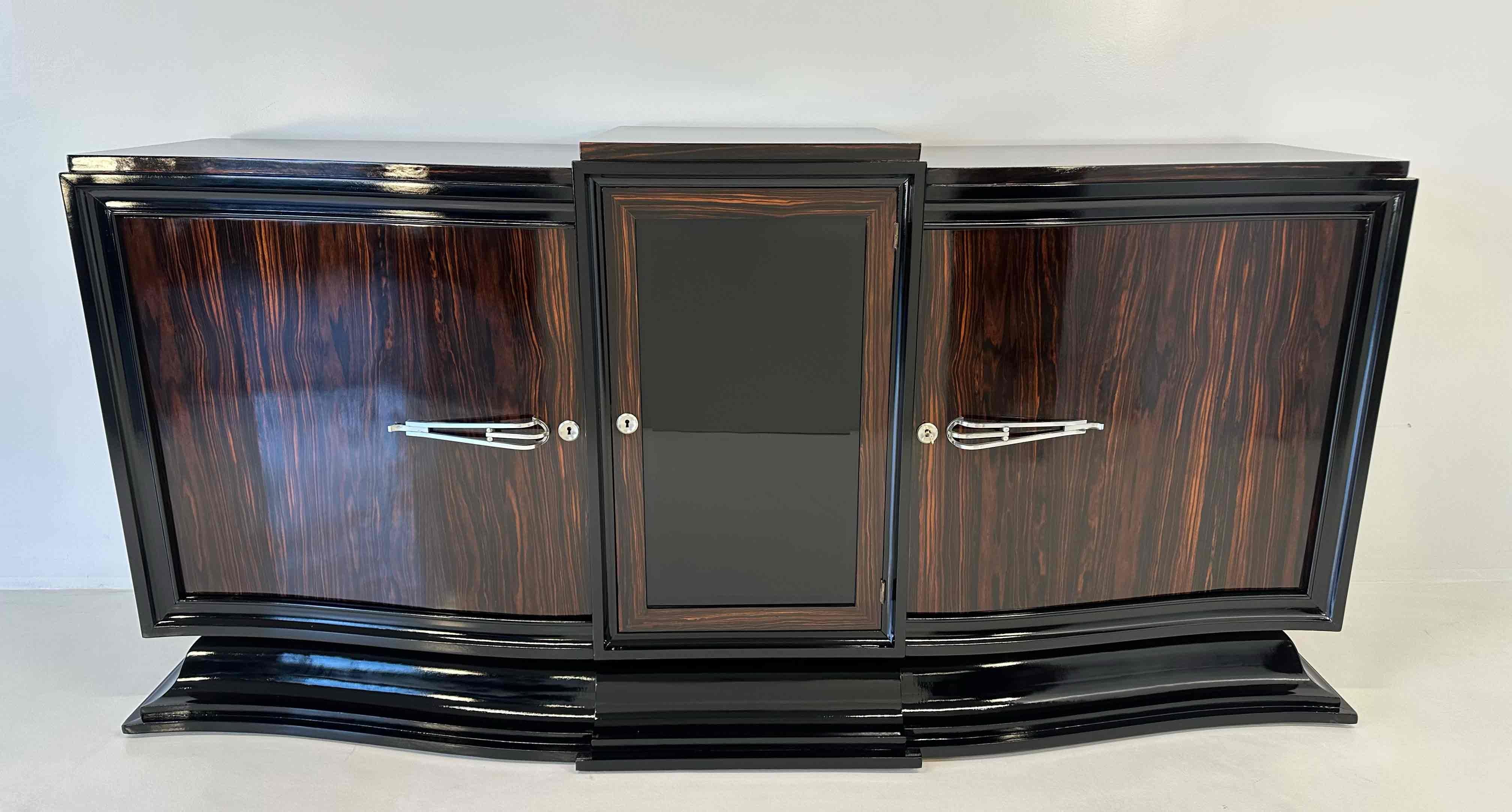 Art Déco Credenza Art Deco francese in macassar e lacca nera, anni '30 in vendita