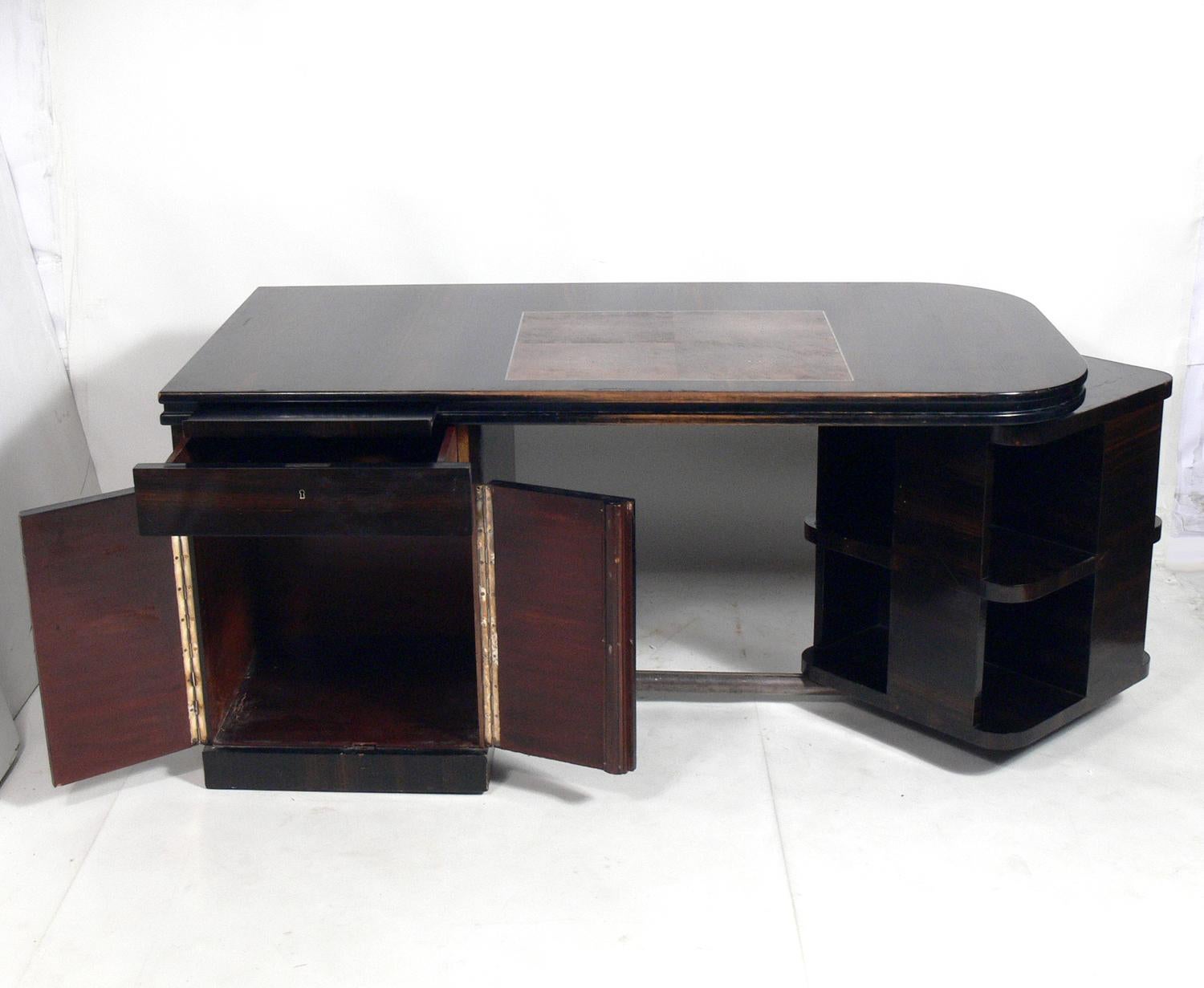 Mid-20th Century French Art Deco Macassar and Shagreen Desk and Chair