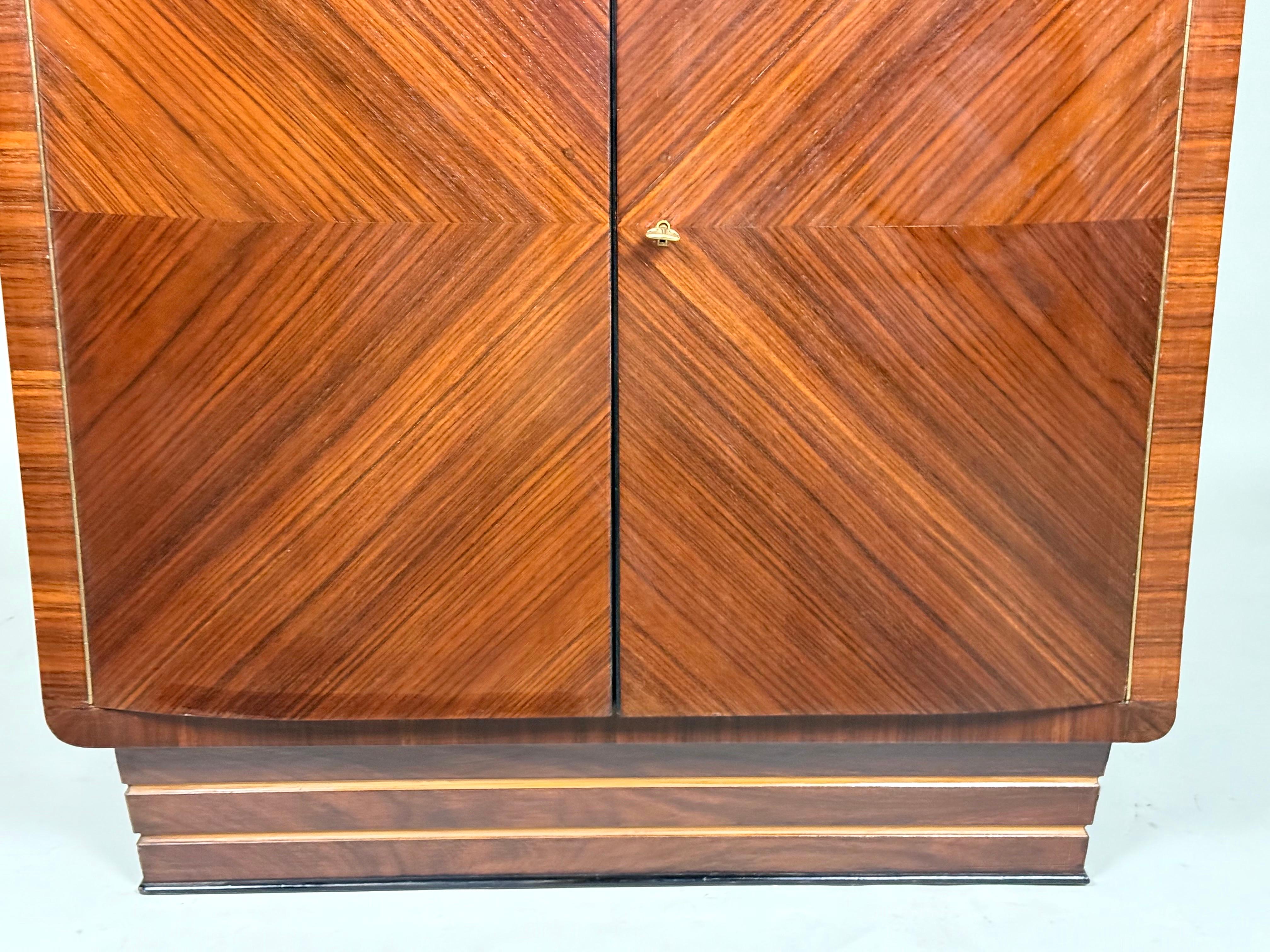 Mobile / credenza in ebano Macassar Art Deco francese, stile Emile Jacques Ruhlmann in vendita 2