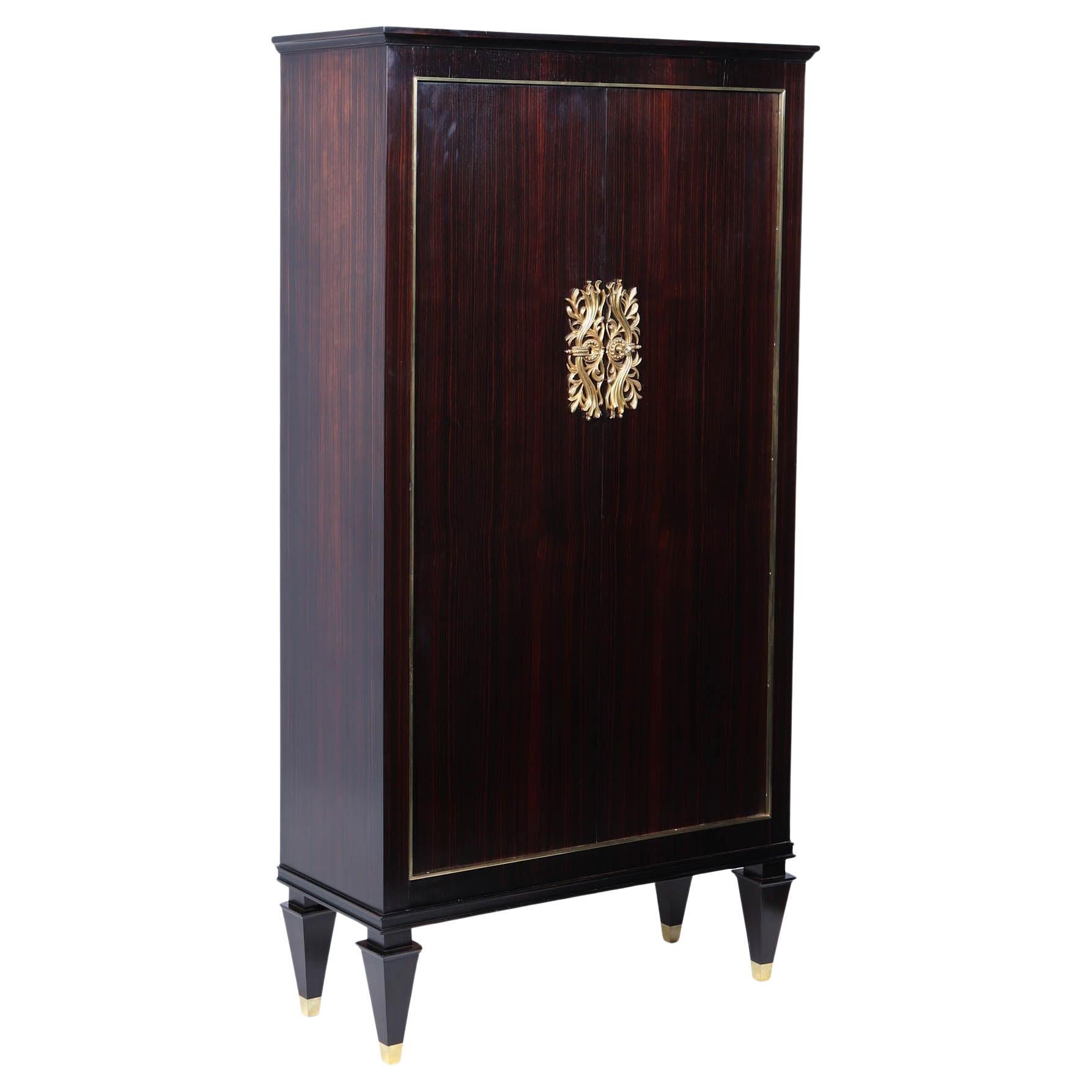 Mobile Art Deco francese in ebano Macassar con montature in bronzo dorato, 1930 ca.