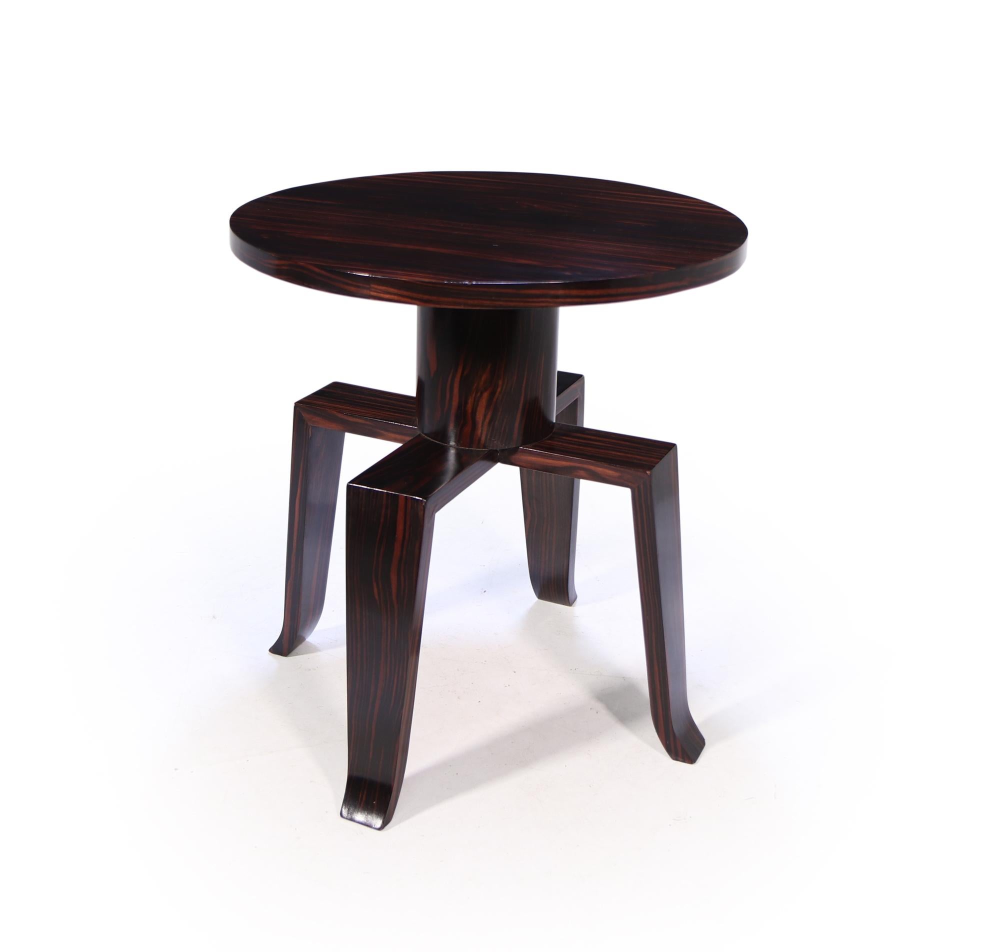 French Art Deco Macassar Ebony Side Table In Excellent Condition In Paddock Wood Tonbridge, GB