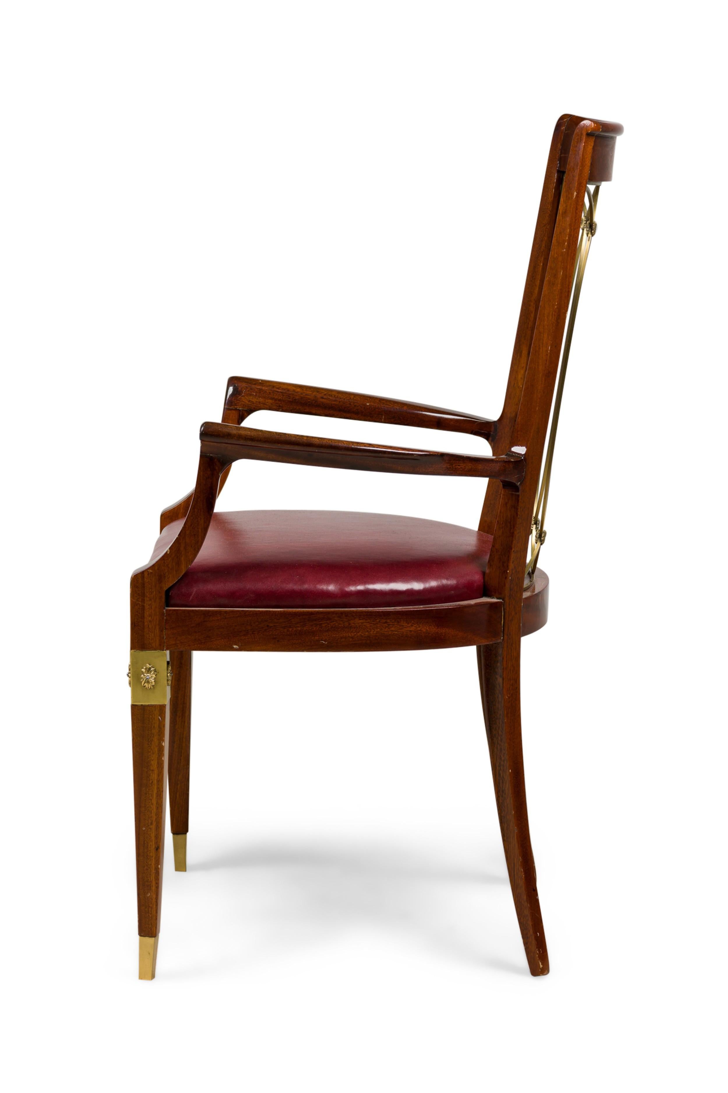 Art déco Fauteuil à dossier ouvert Art-Déco en acajou et laiton en vente