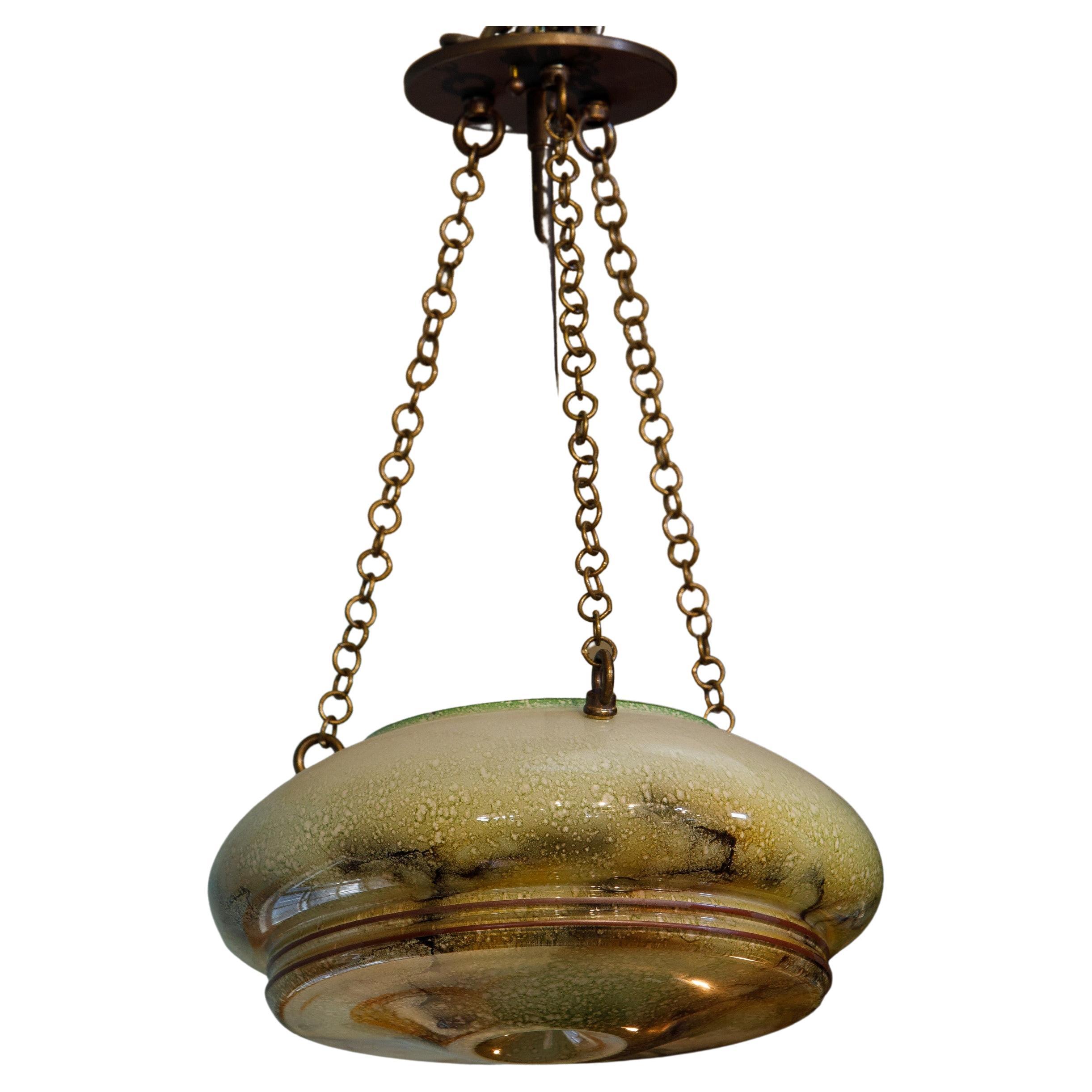 Lampe à suspension Art Déco française vintage en verre marbré