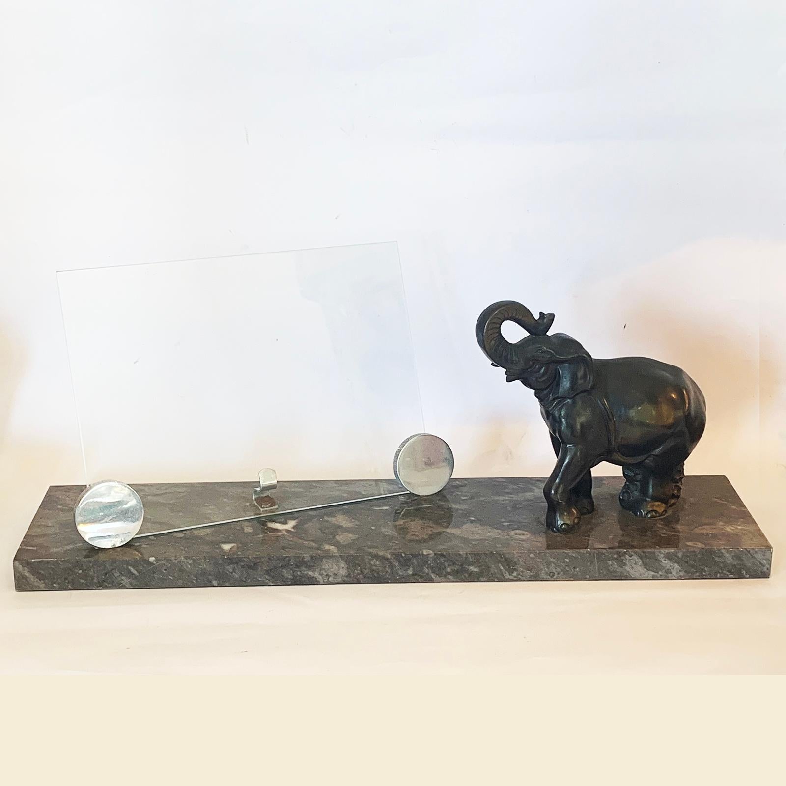 French Art Deco Marble Photo Picture Frame with an Elephant (Französisch)