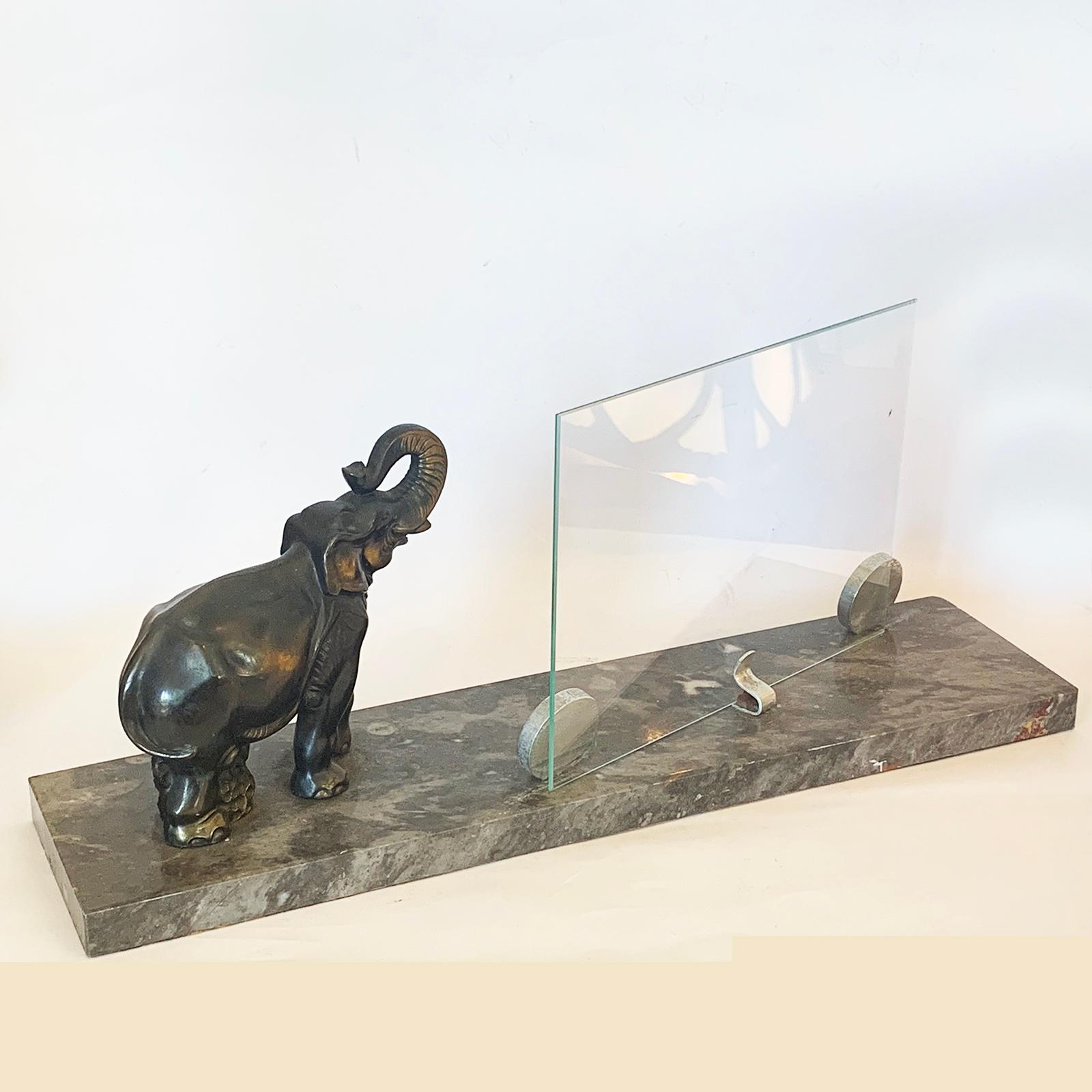 French Art Deco Marble Photo Picture Frame with an Elephant im Zustand „Gut“ in Daylesford, Victoria