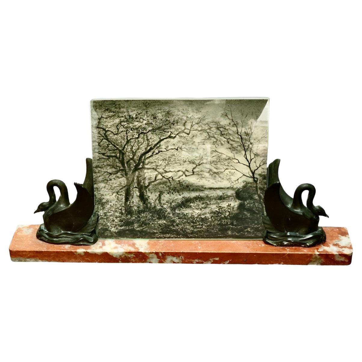 French Art Deco Marble Picture Frame with Pair of Decorative Swans circa 1930s  For Sale