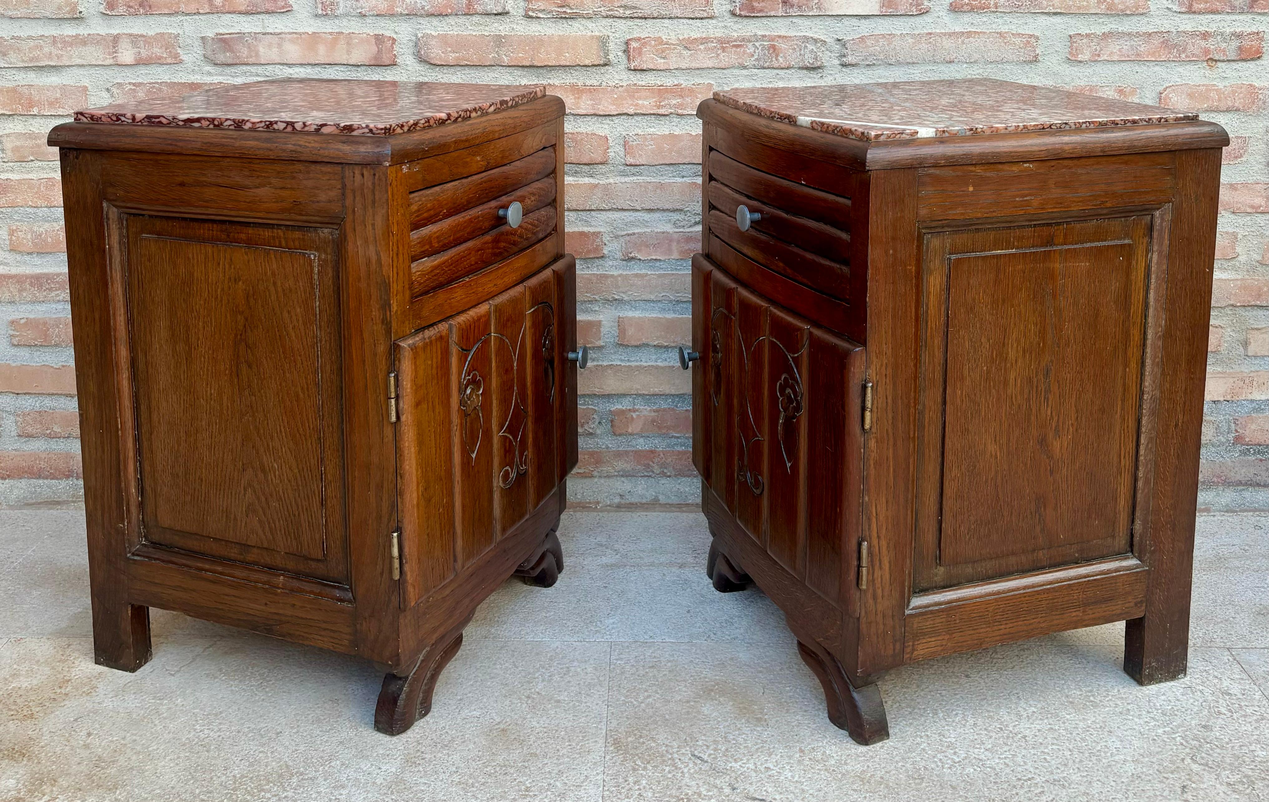 20th Century French Art Deco Marble Top Nightstands or Bedside Cabinets in Walnut, 1930, Set For Sale