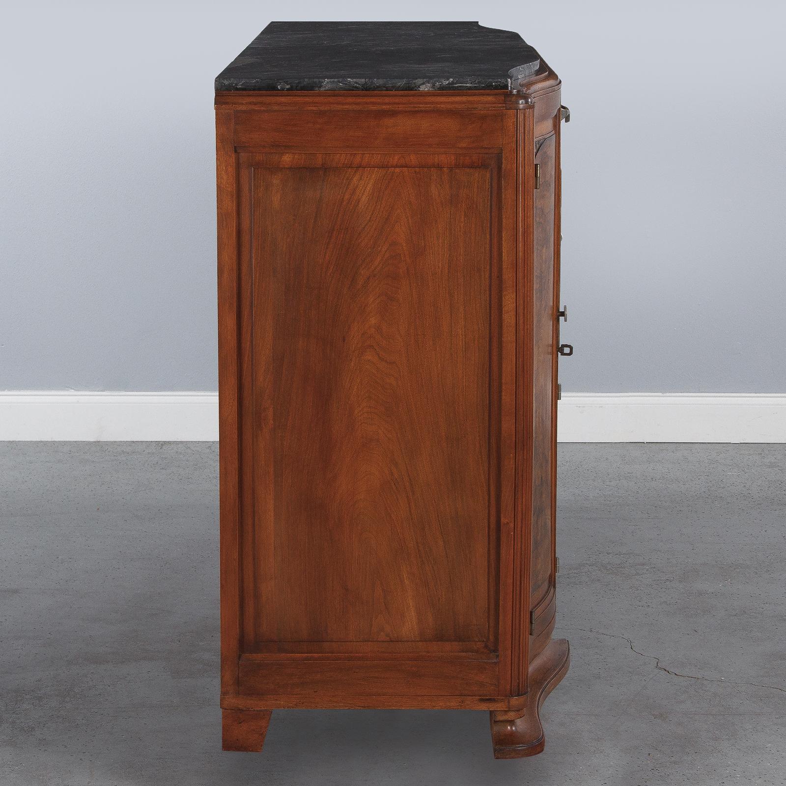 French Art Deco Marble-Top Walnut Buffet/Credenza, 1930s 15