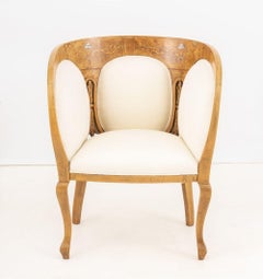 Französischer Art-Déco-Stuhl mit Intarsien und Nussbaumholz