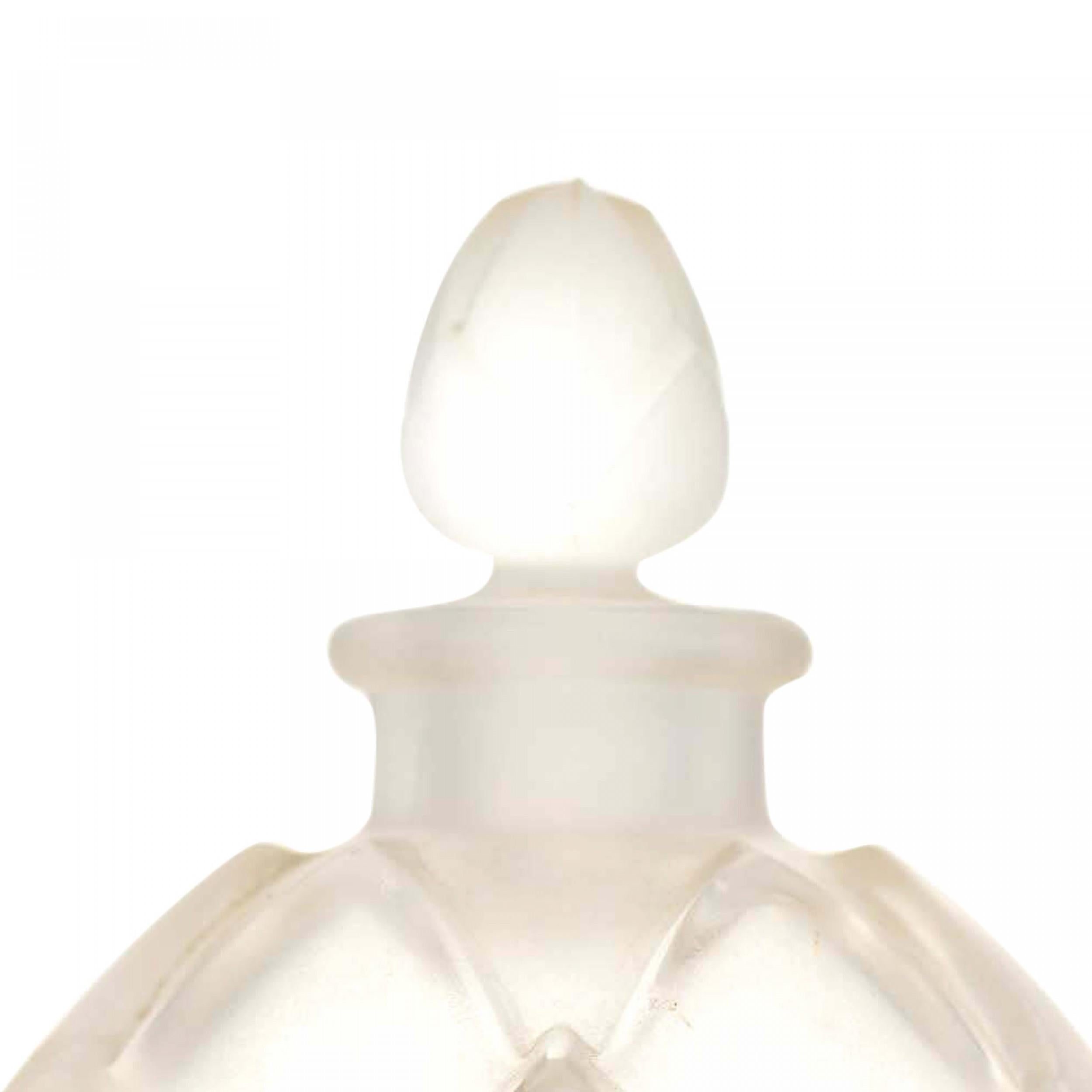 Art Déco Bottiglia di profumo francese Art Deco Marquila for Feuilles Lalique in vendita