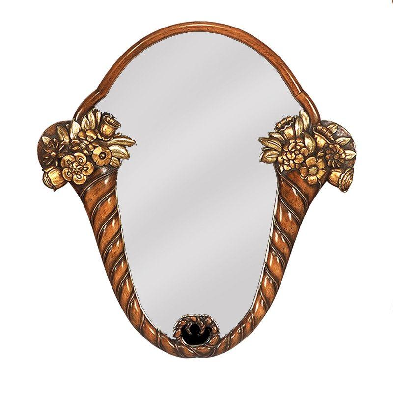 Magnificently carved by hand by expert artisans from the Cugini Lanzani workshop-museum, the gorgeous frame enclosing an extra-clear mirror is a flawless reproduction of an original piece of French Art Deco style of the 1920-1930s. Please inquire