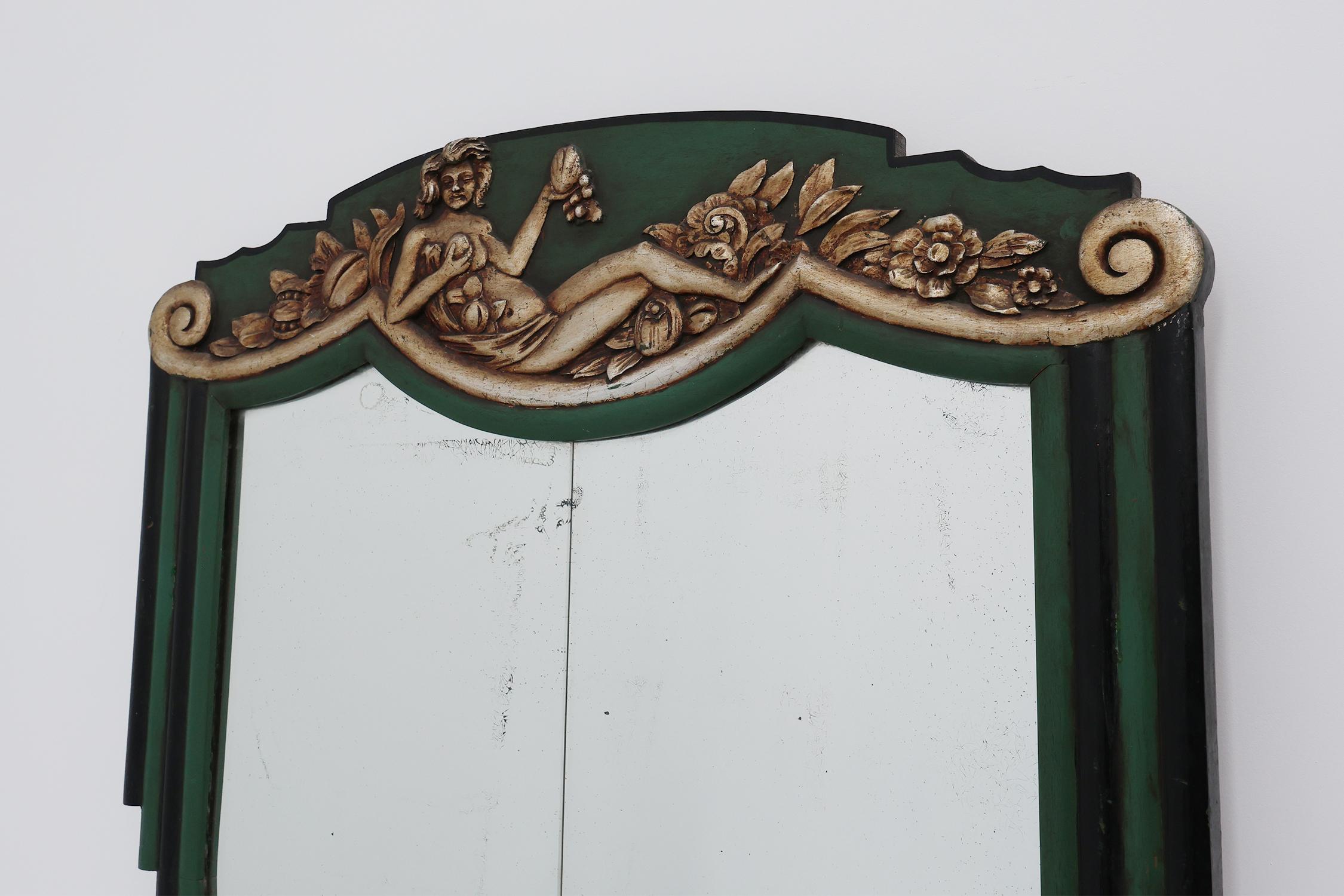 French Art Deco mirror in green carved wood, 1930s For Sale 2