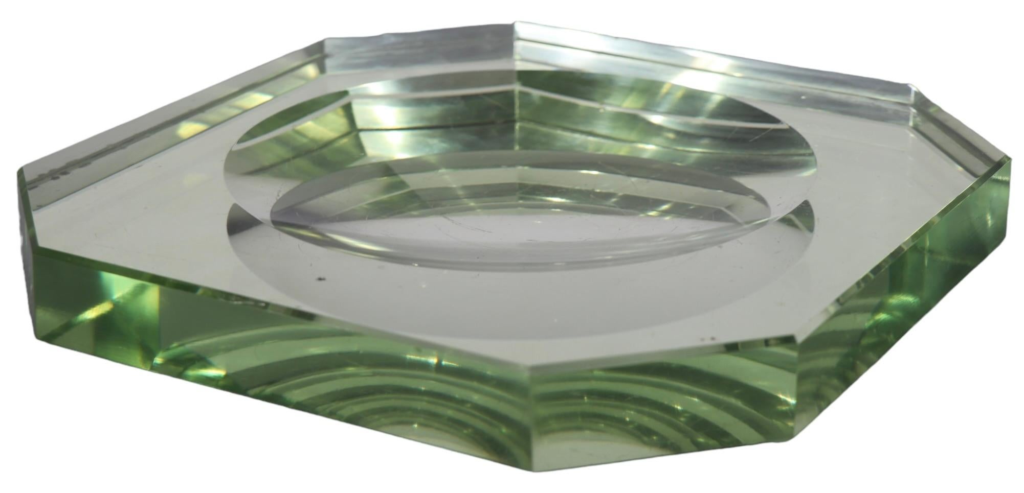 French Art Deco Mirrored Glass Vide Poche  Bowl att. to Jean Luce c 1920's For Sale 3
