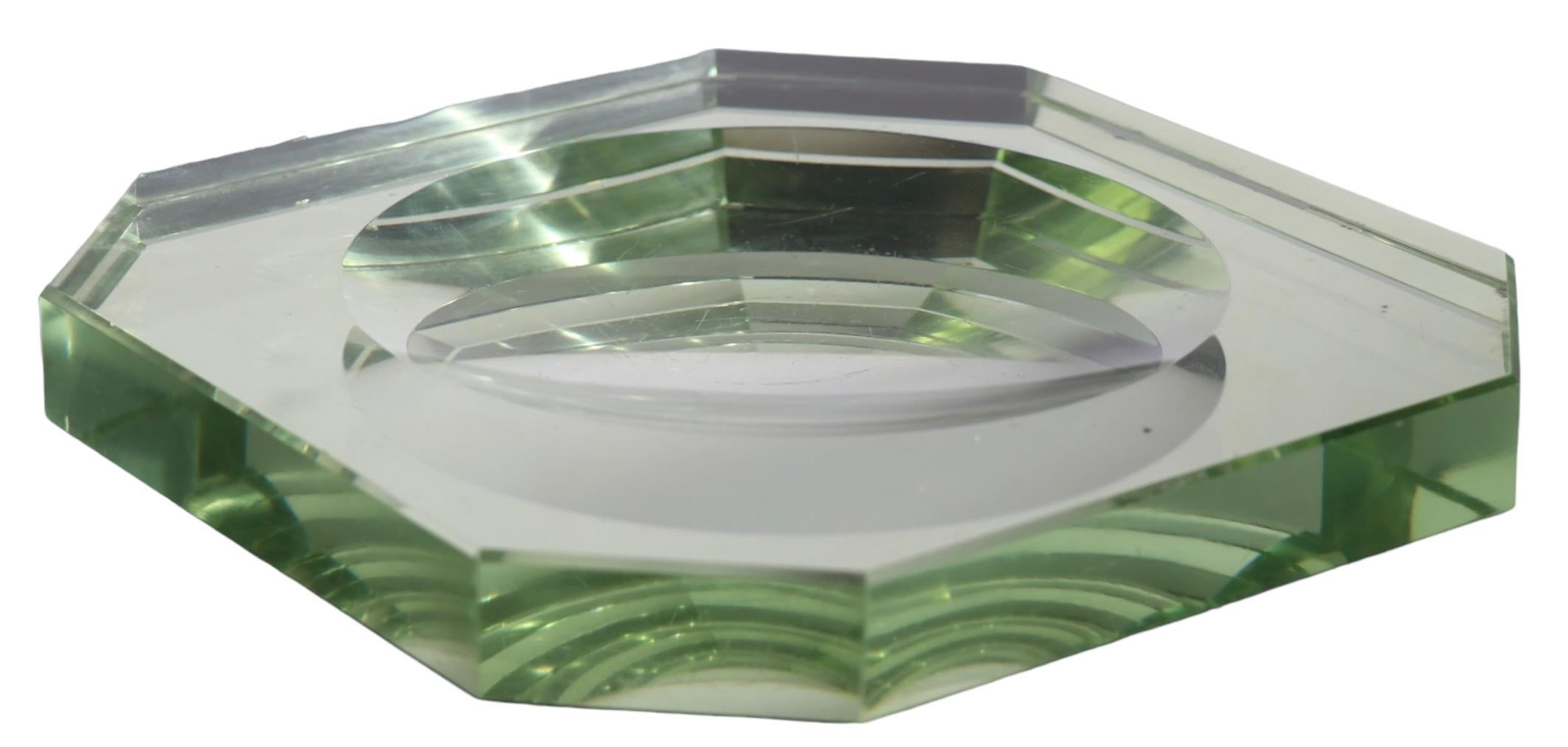French Art Deco Mirrored Glass Vide Poche  Bowl att. to Jean Luce c 1920's For Sale 4
