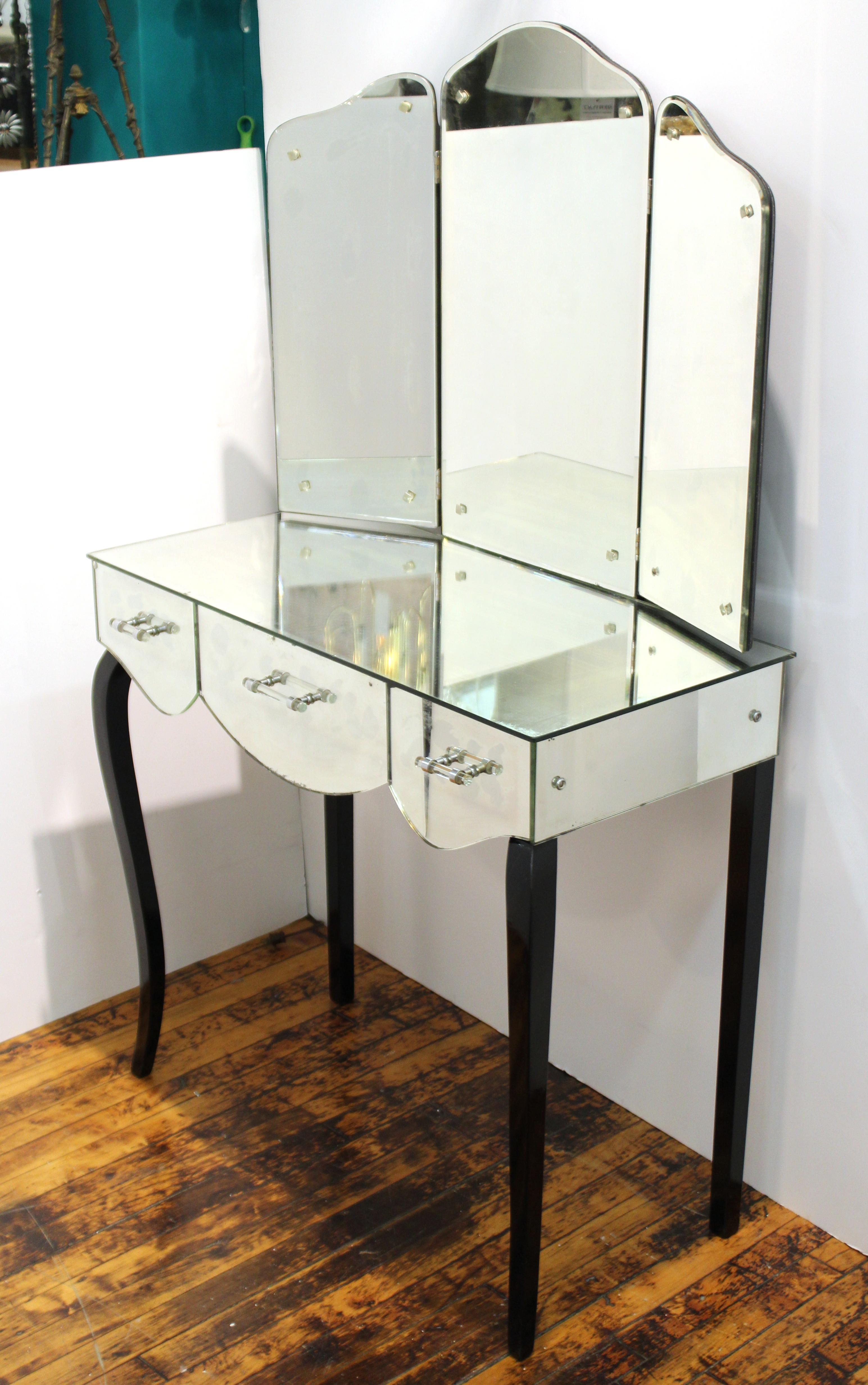 French Art Deco Mirrored Vanity with Tri-Fold Mirror and Ebonized Cabriole Legs In Good Condition In Astoria, NY