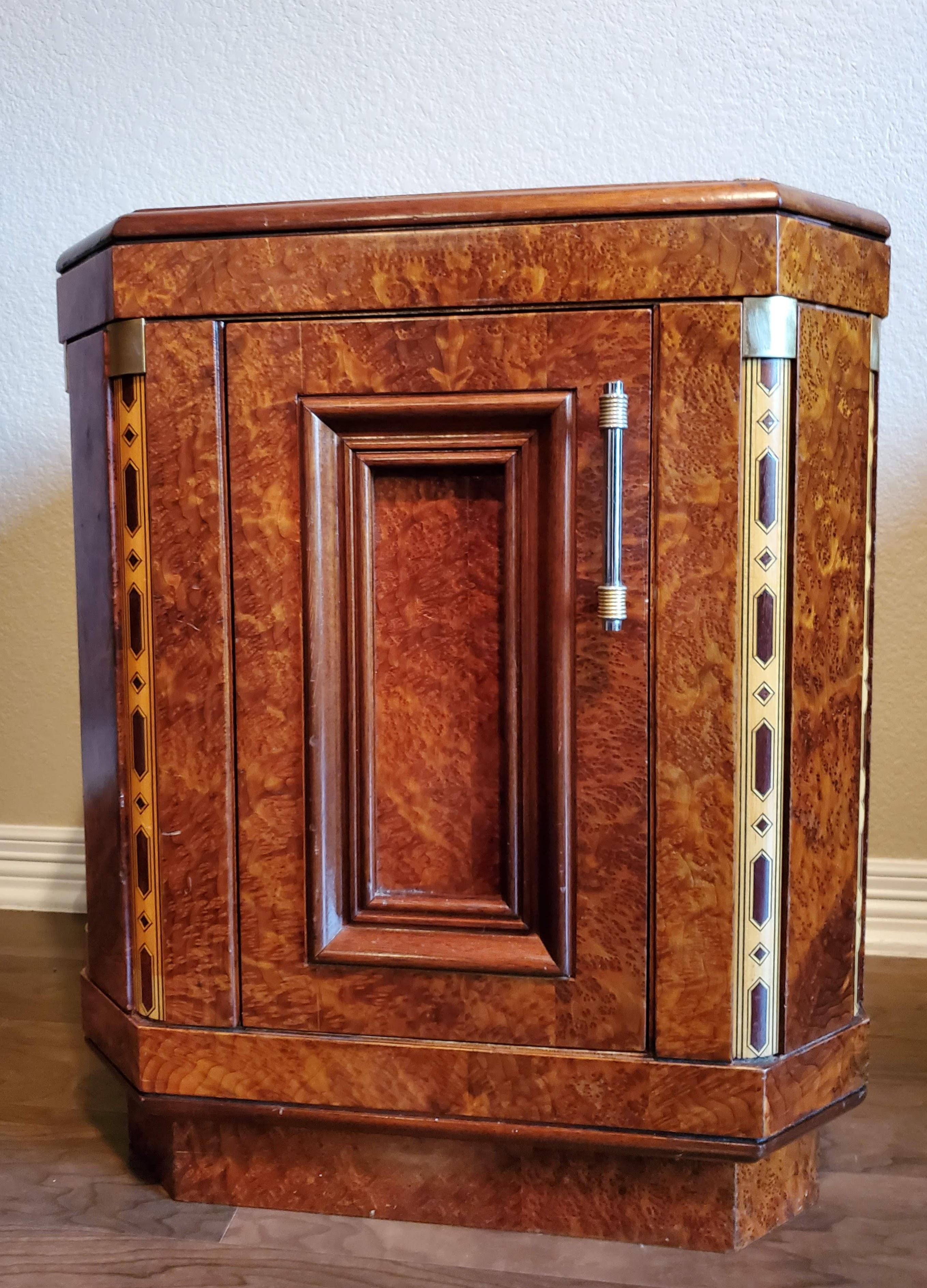 French Art Deco Moderne Exotic Burled Ambroyna Bubinga Thuja Nightstand Cabinets For Sale 12
