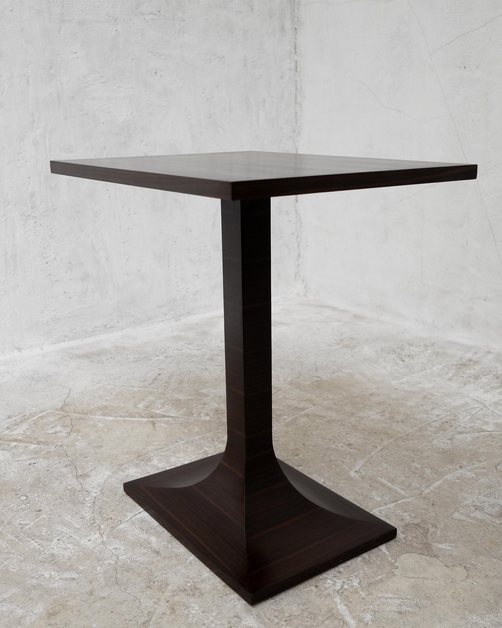 French Art Deco/Modernist Walnut veneer side/lamp table 3