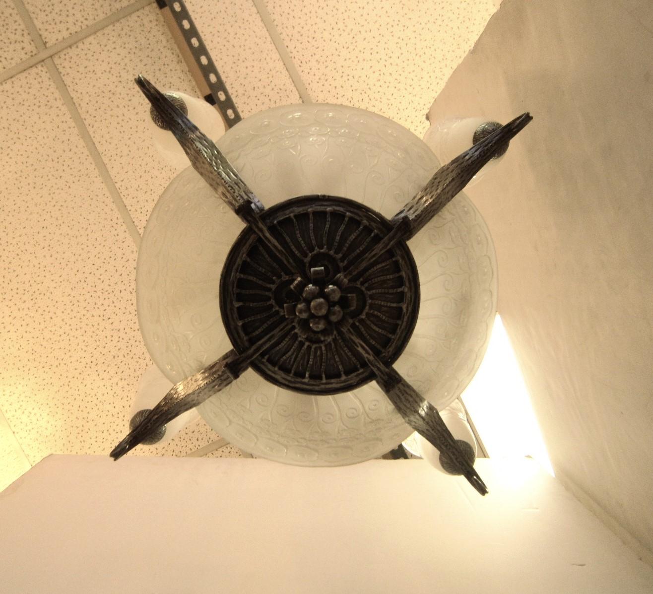 French Art Deco Muller Freres Chandelier, Ironwork attributed to Edgar Brandt For Sale 10