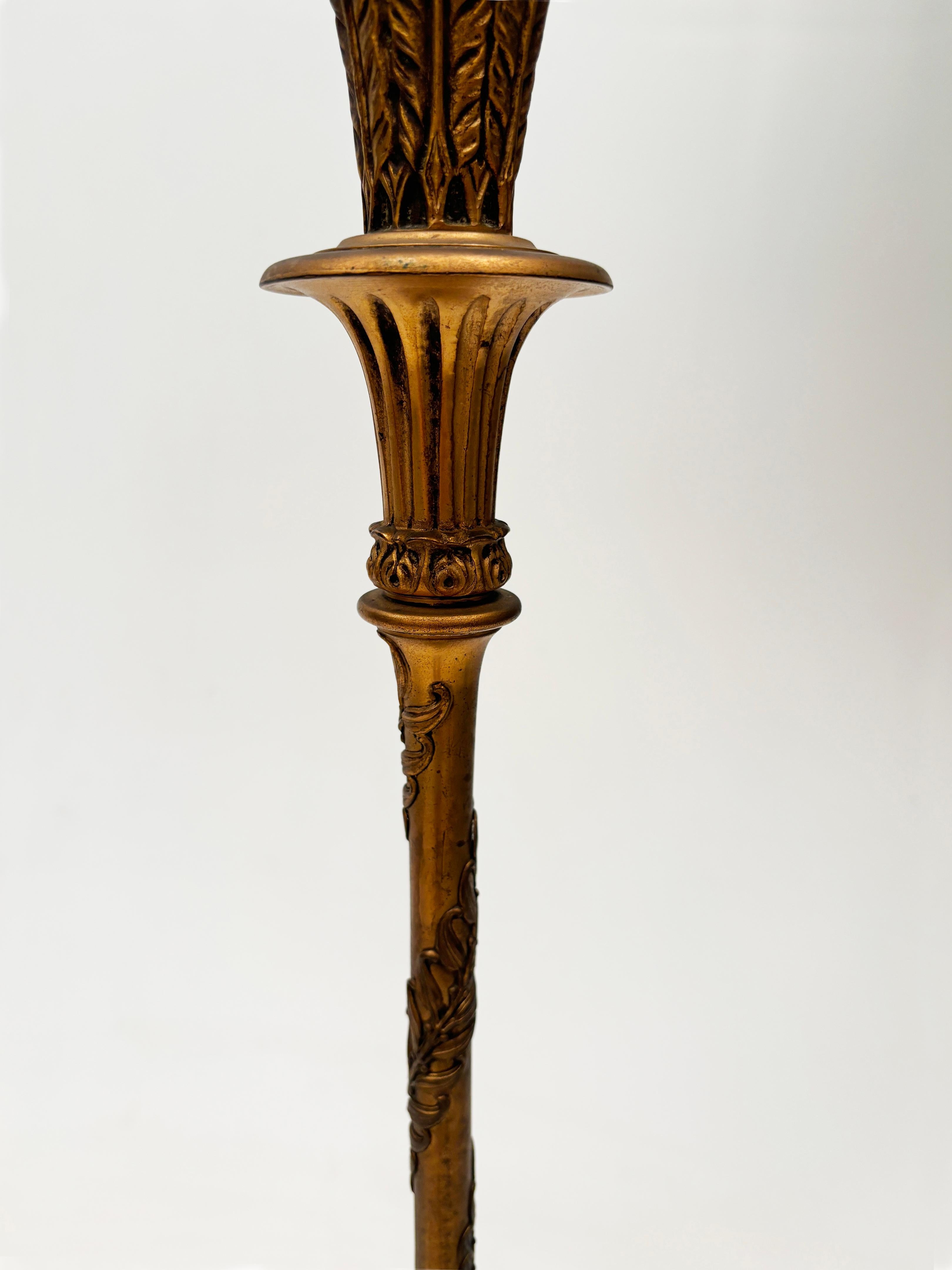 Lampada da terra francese Art Deco Neoclassica in bronzo, onice e doratura in vendita 10