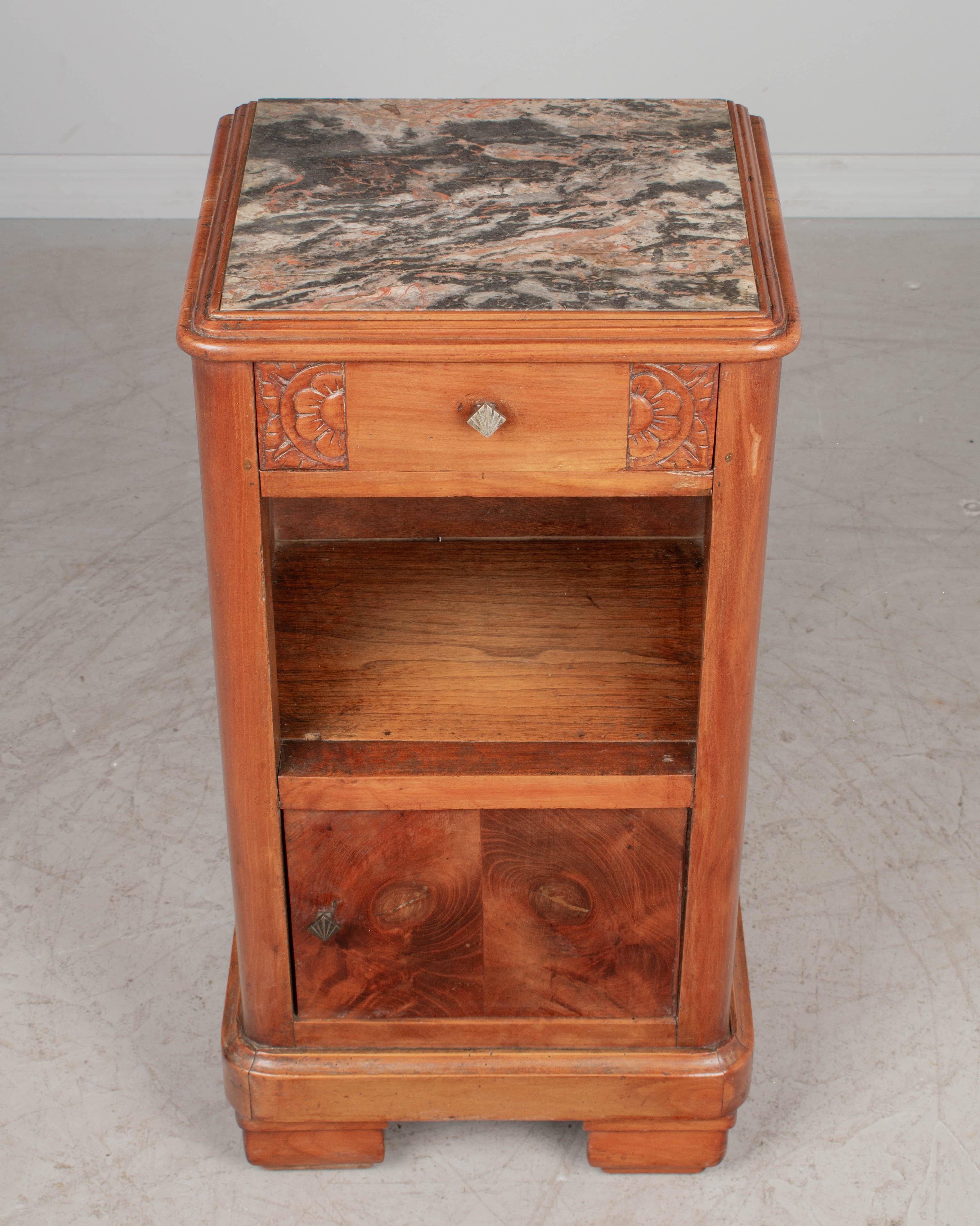 French Art Deco Nightstand In Good Condition For Sale In Winter Park, FL