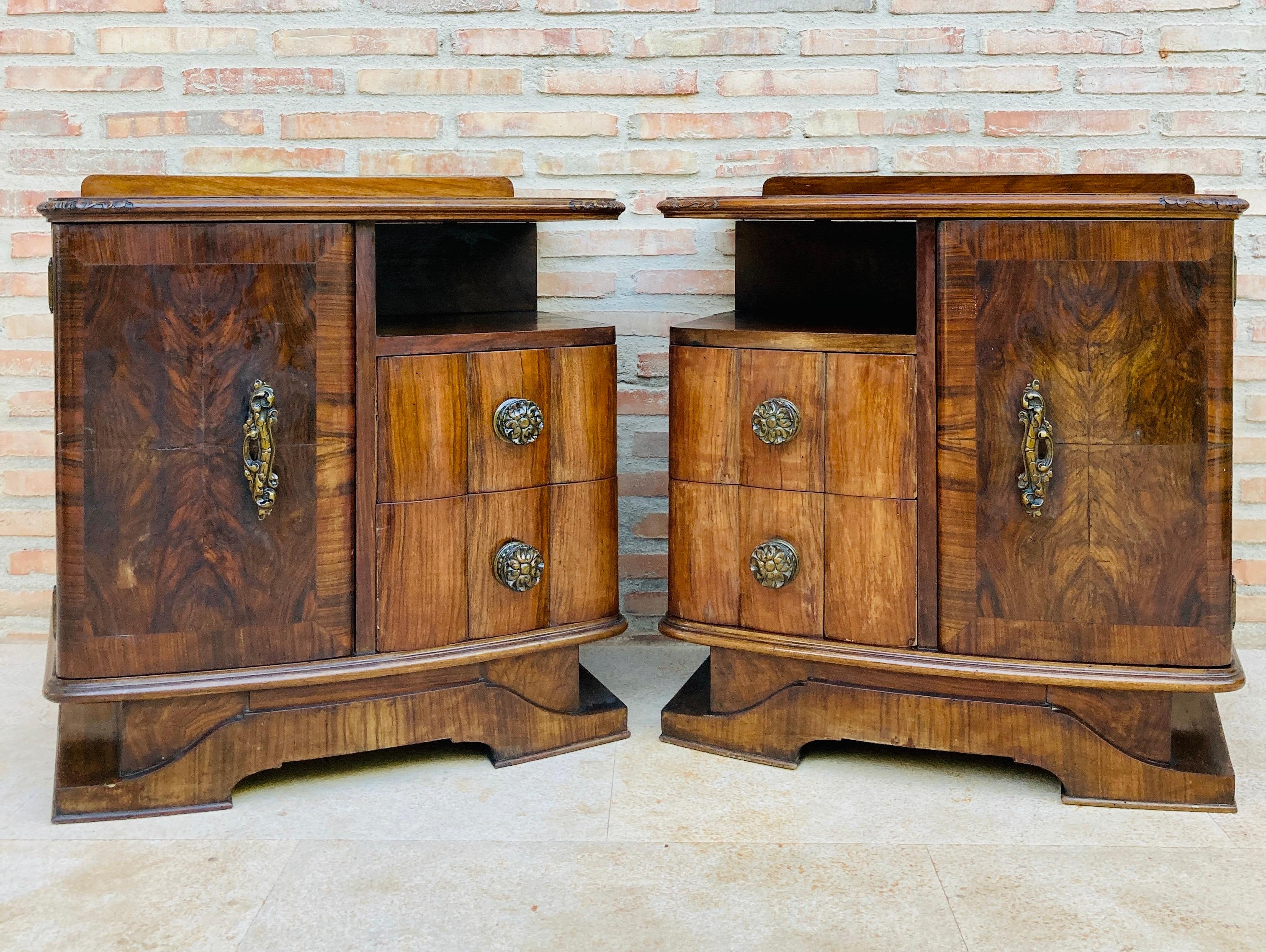 French Art Deco Nightstands, 1930s, Set of 2 In Good Condition In Miami, FL