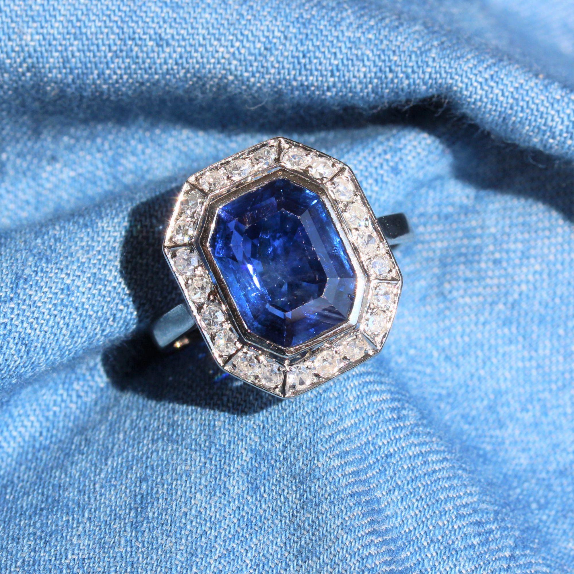 Emerald Cut French Art Deco Certified No Heat Burmese Sapphire Diamonds Platinum Ring For Sale