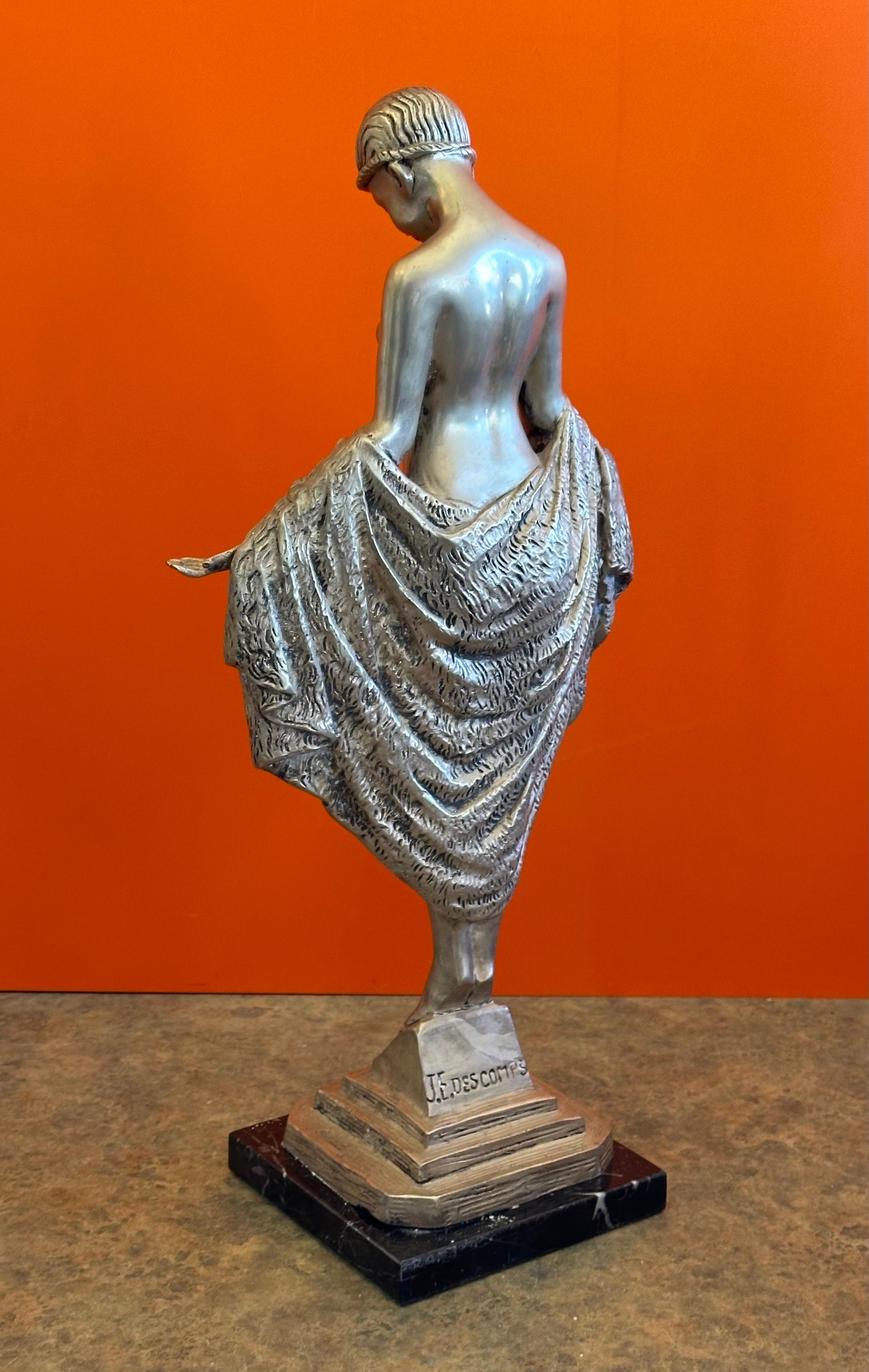 Scultura di ballerina nuda in stile Art Déco francese di J.E. Descomps Cormier in vendita 5