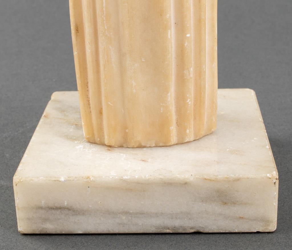 French Art Deco Nude Woman Alabaster Sculpture In Good Condition In New York, NY