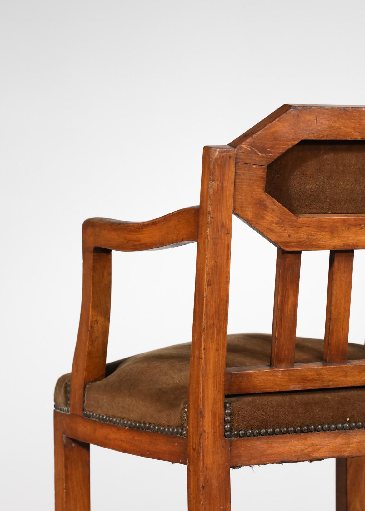 French Art Deco Oak Armchair in Brown Velvet - F750 For Sale 7