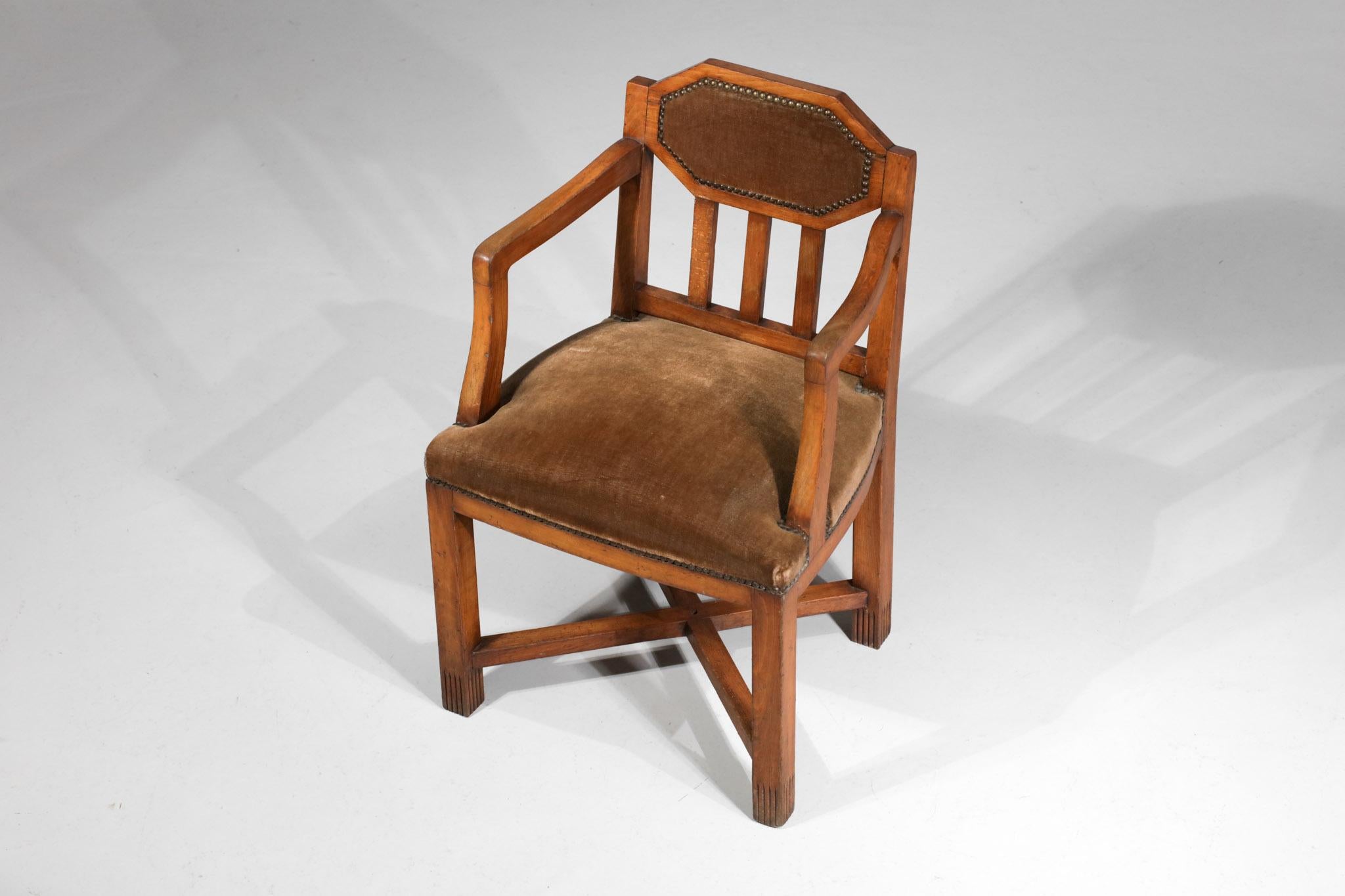 French Art Deco Oak Armchair in Brown Velvet - F750 For Sale 11