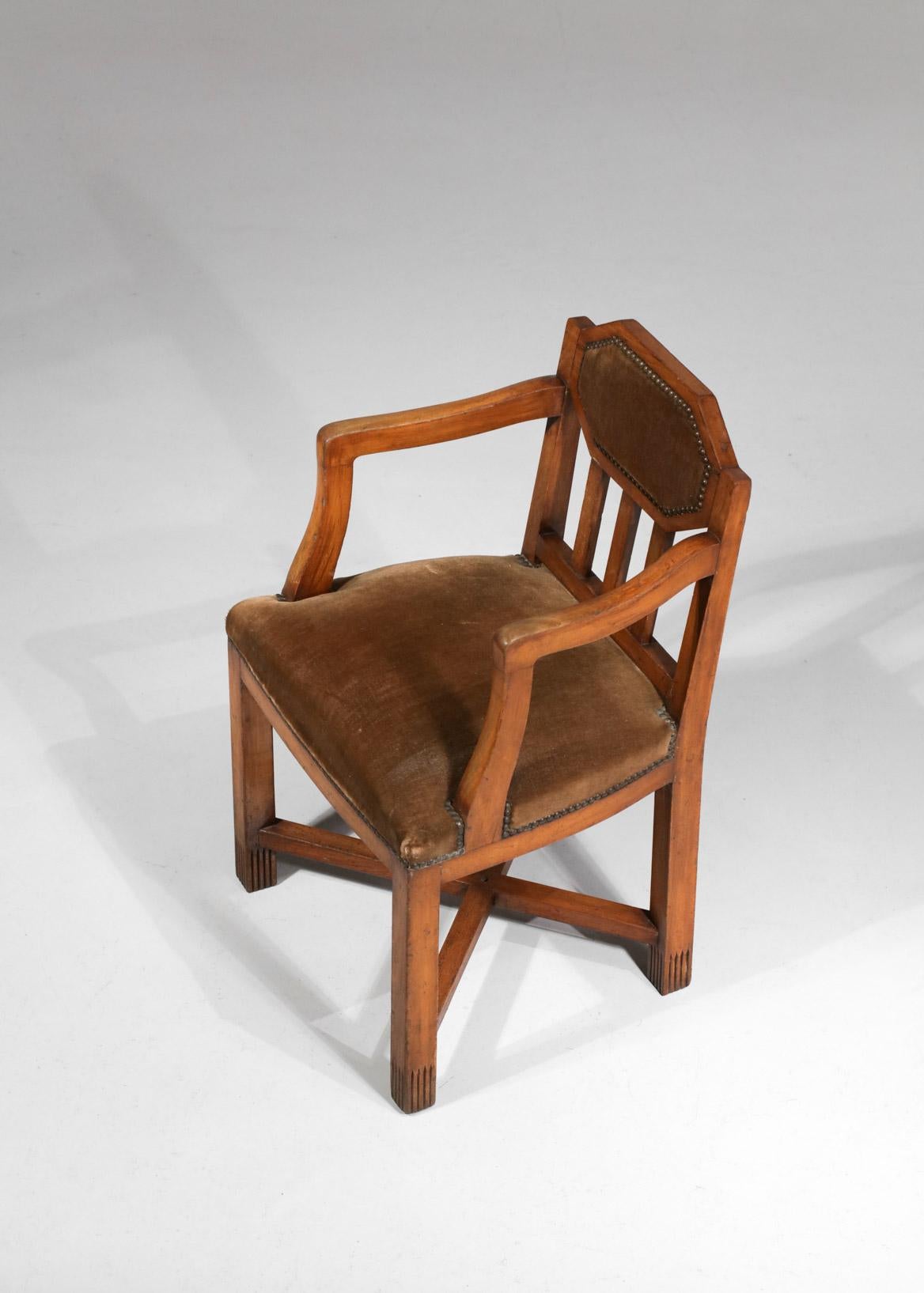 French Art Deco Oak Armchair in Brown Velvet - F750 In Good Condition For Sale In Lyon, FR
