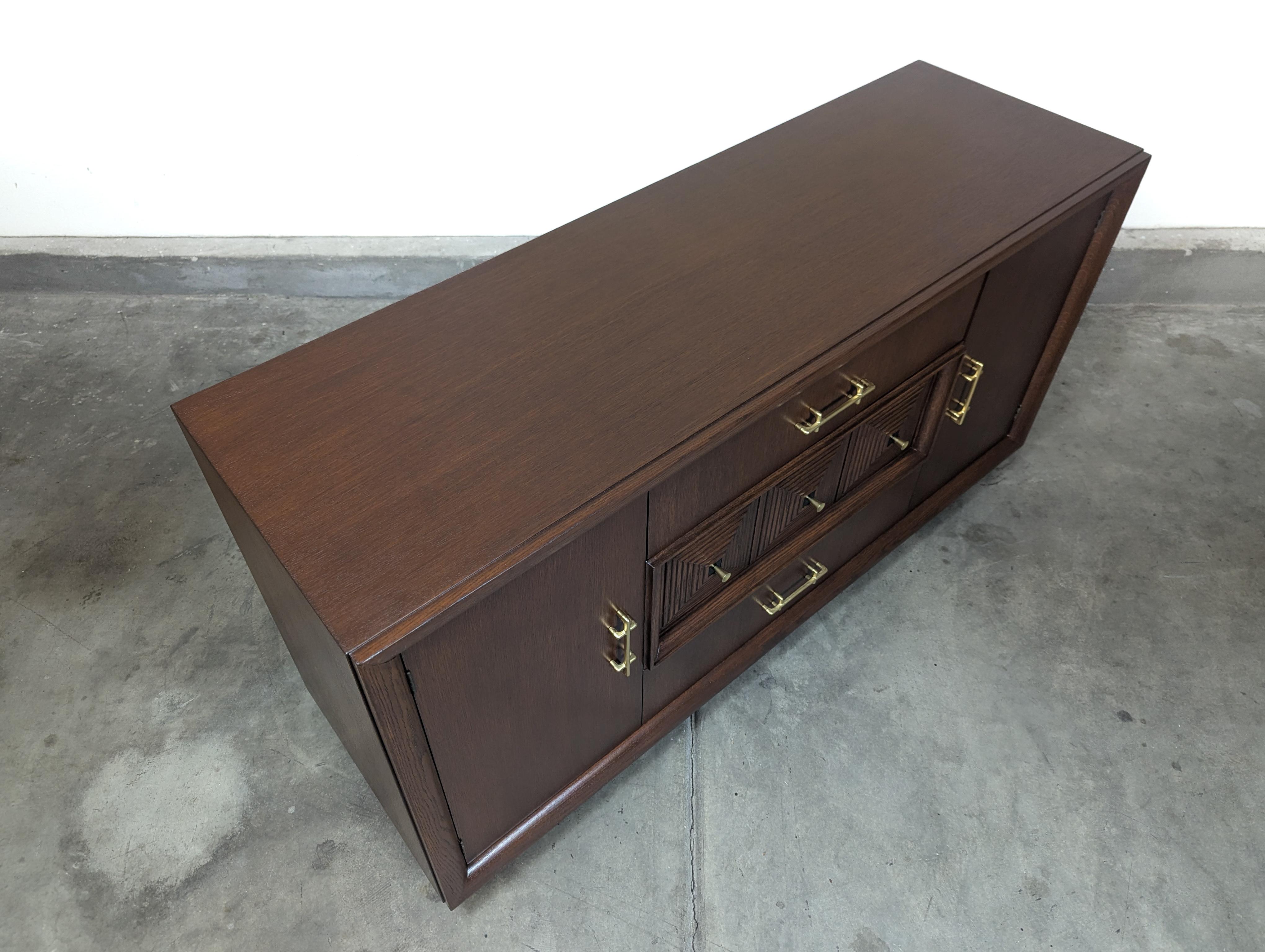 Credenza o credenza francese Art Déco in Oak attribuita a Maxime Old, anni '40 ca. in vendita 7