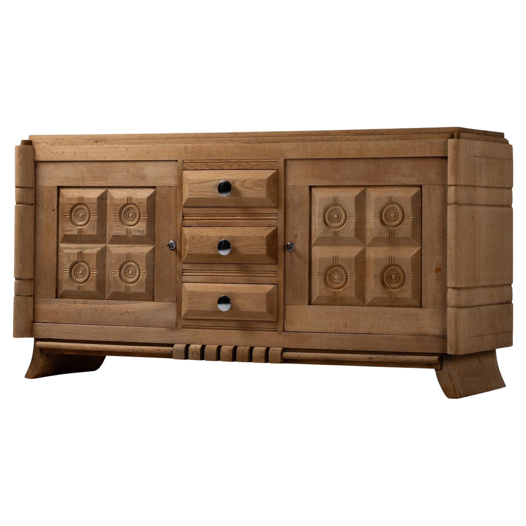 Buffet Art Déco français en chêne, années 1940
