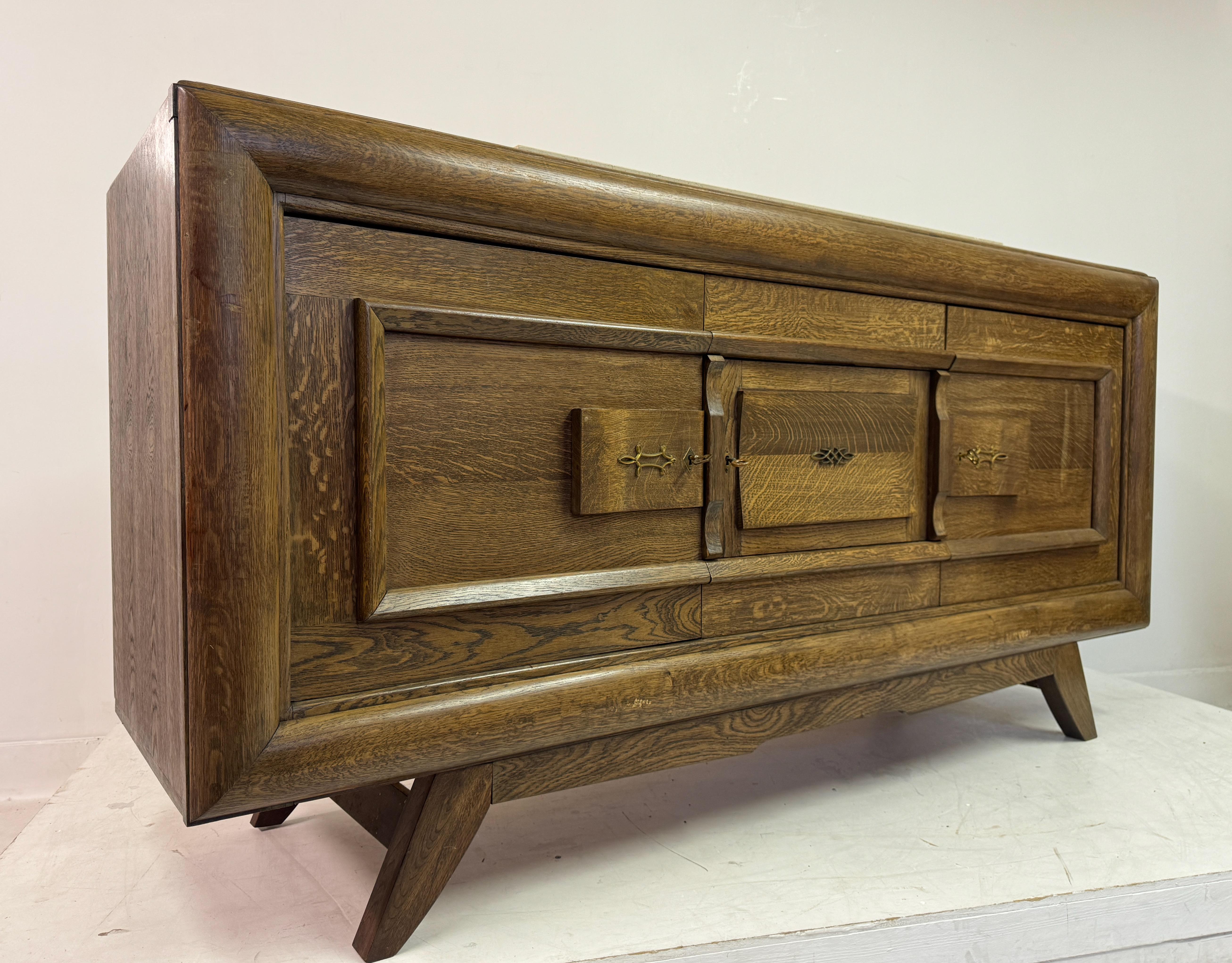 Credenza o buffet francese Art Déco in Oak del 1940 in vendita 3