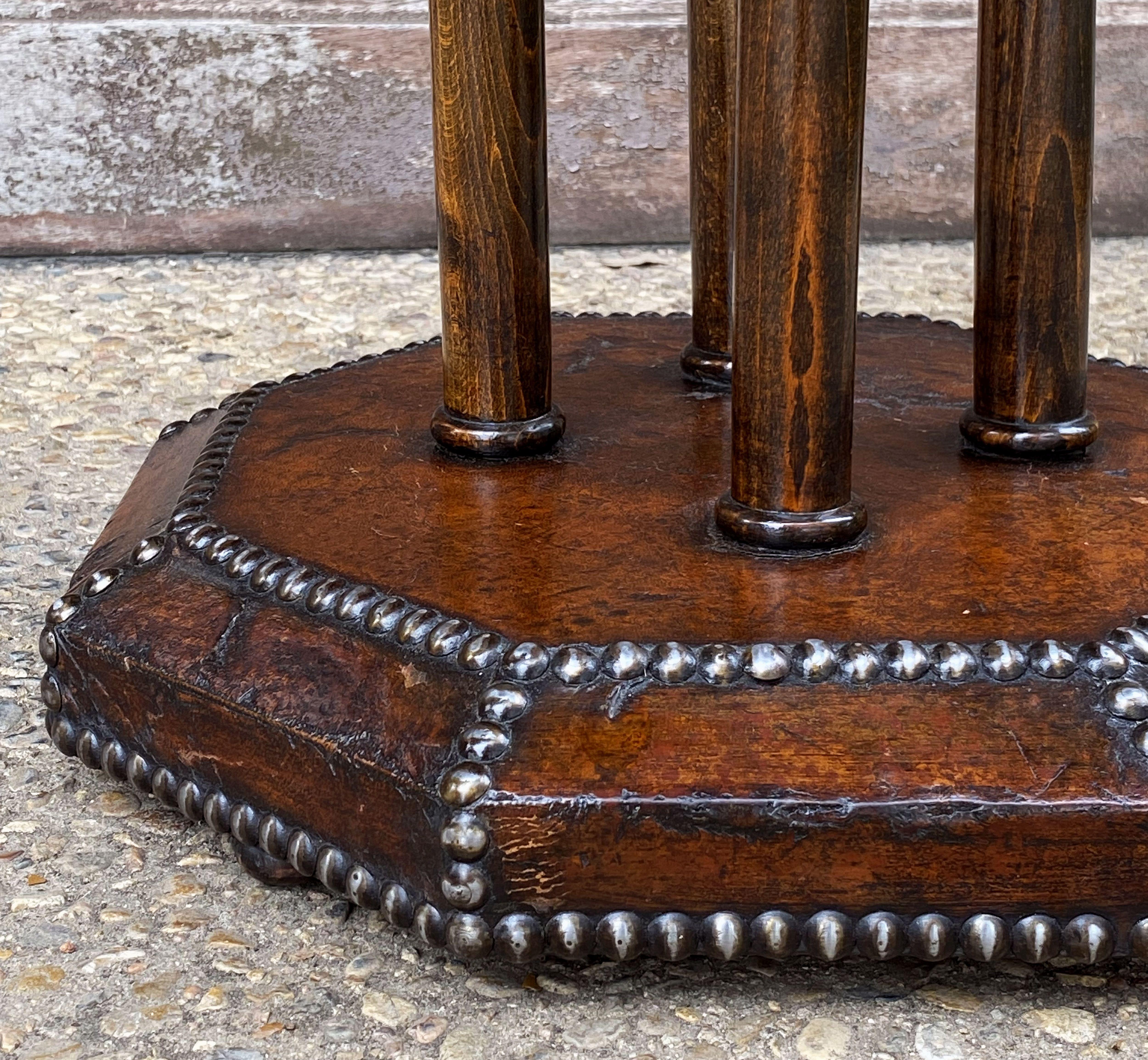 French Art Deco Octagonal Bistro or Club Occasional Table of Leather 11