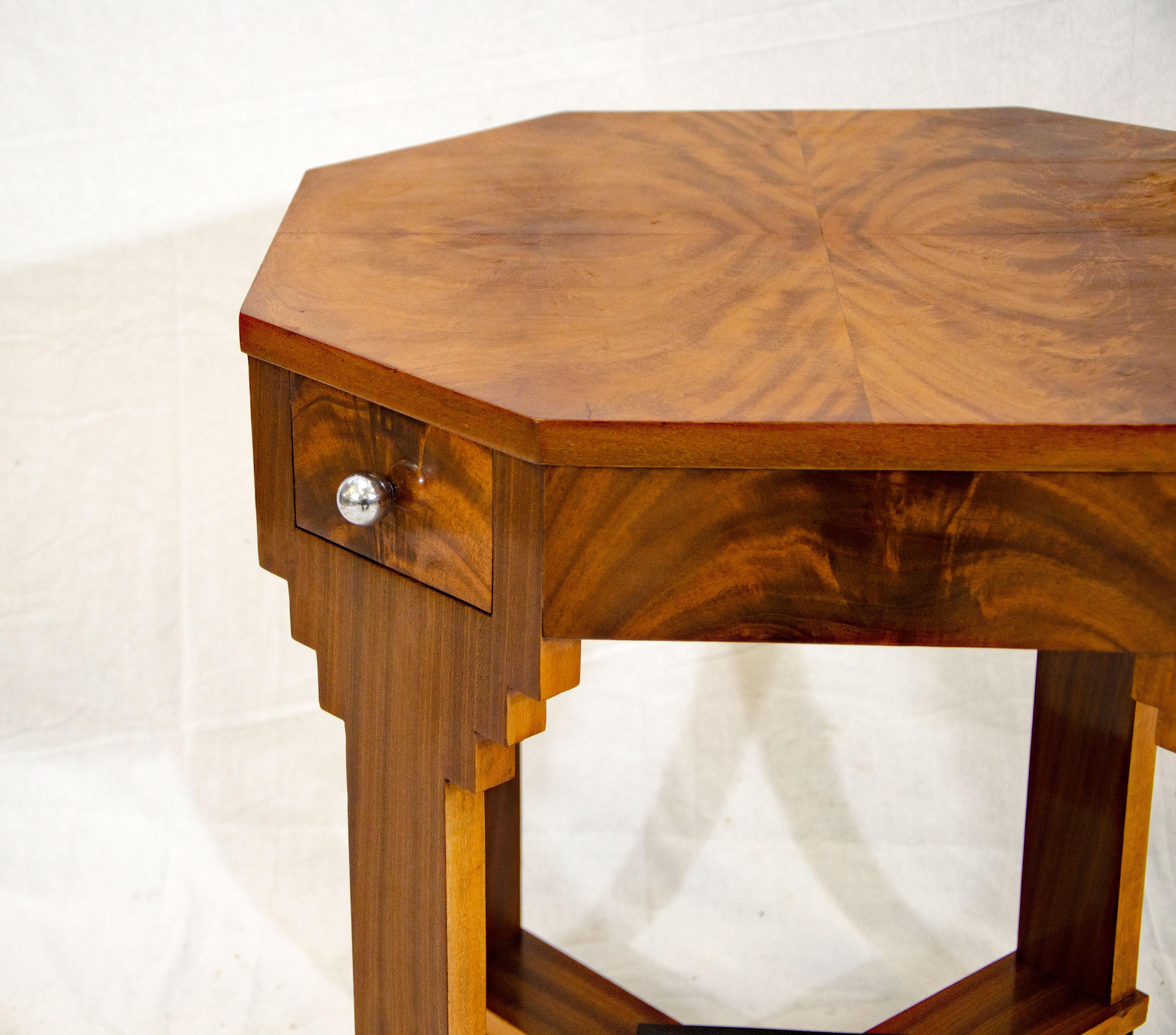 French Art Deco Octagonal Occasional or Accent Table 4