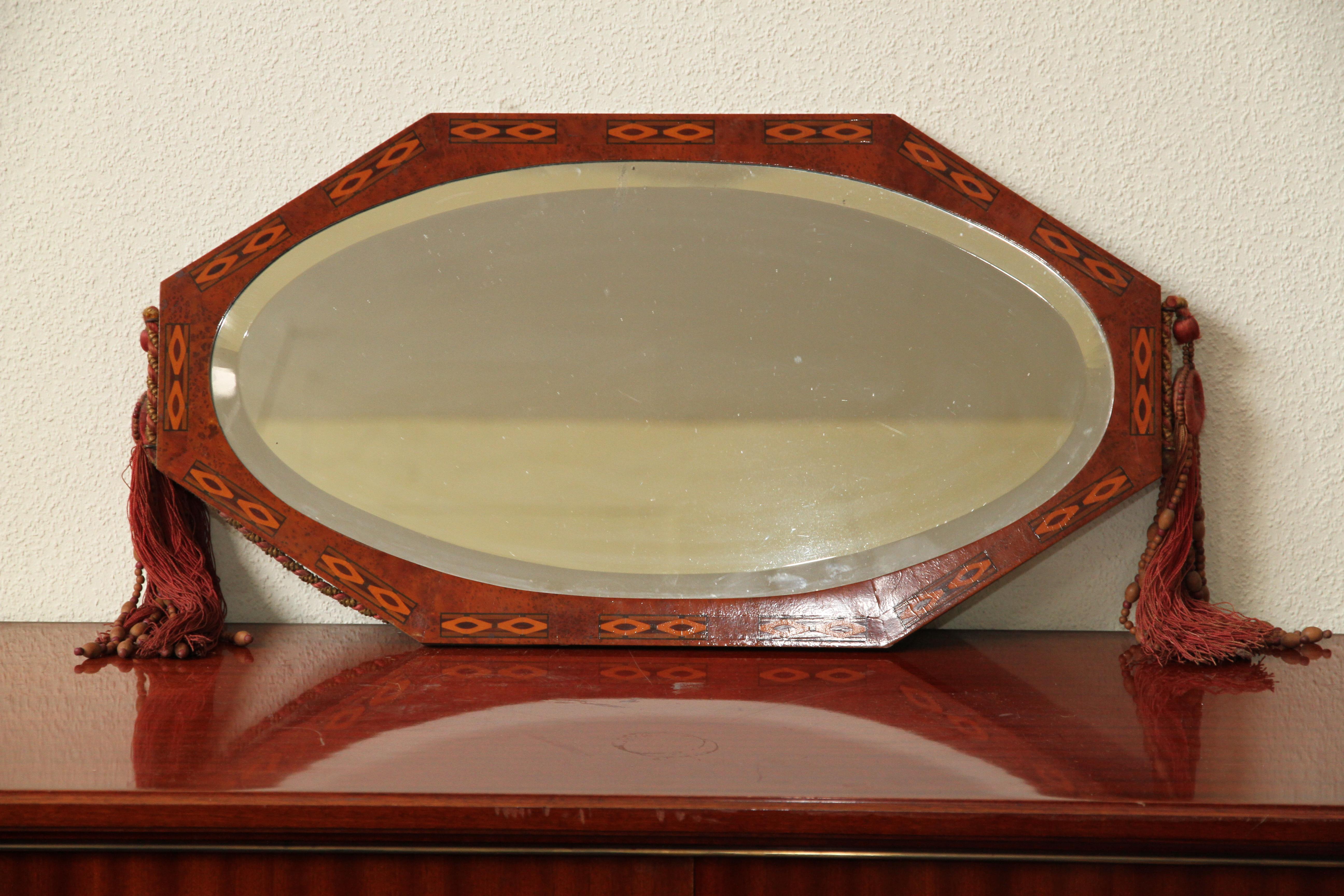 French Art Deco Octagonal Wall Mirror in the Style of Maurice Dufrène For Sale 9