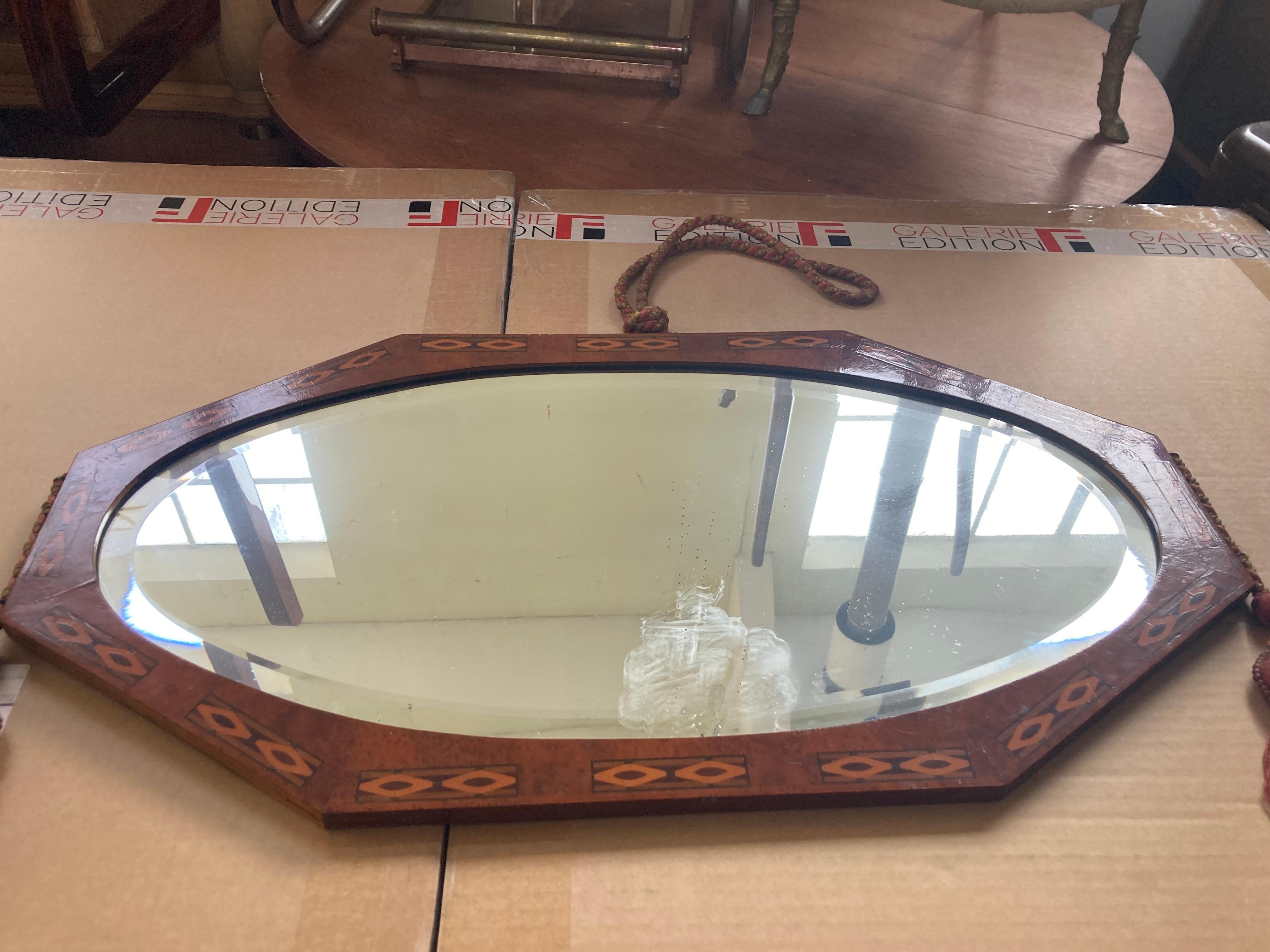 French Art Deco Octagonal Wall Mirror in the Style of Maurice Dufrène For Sale 3