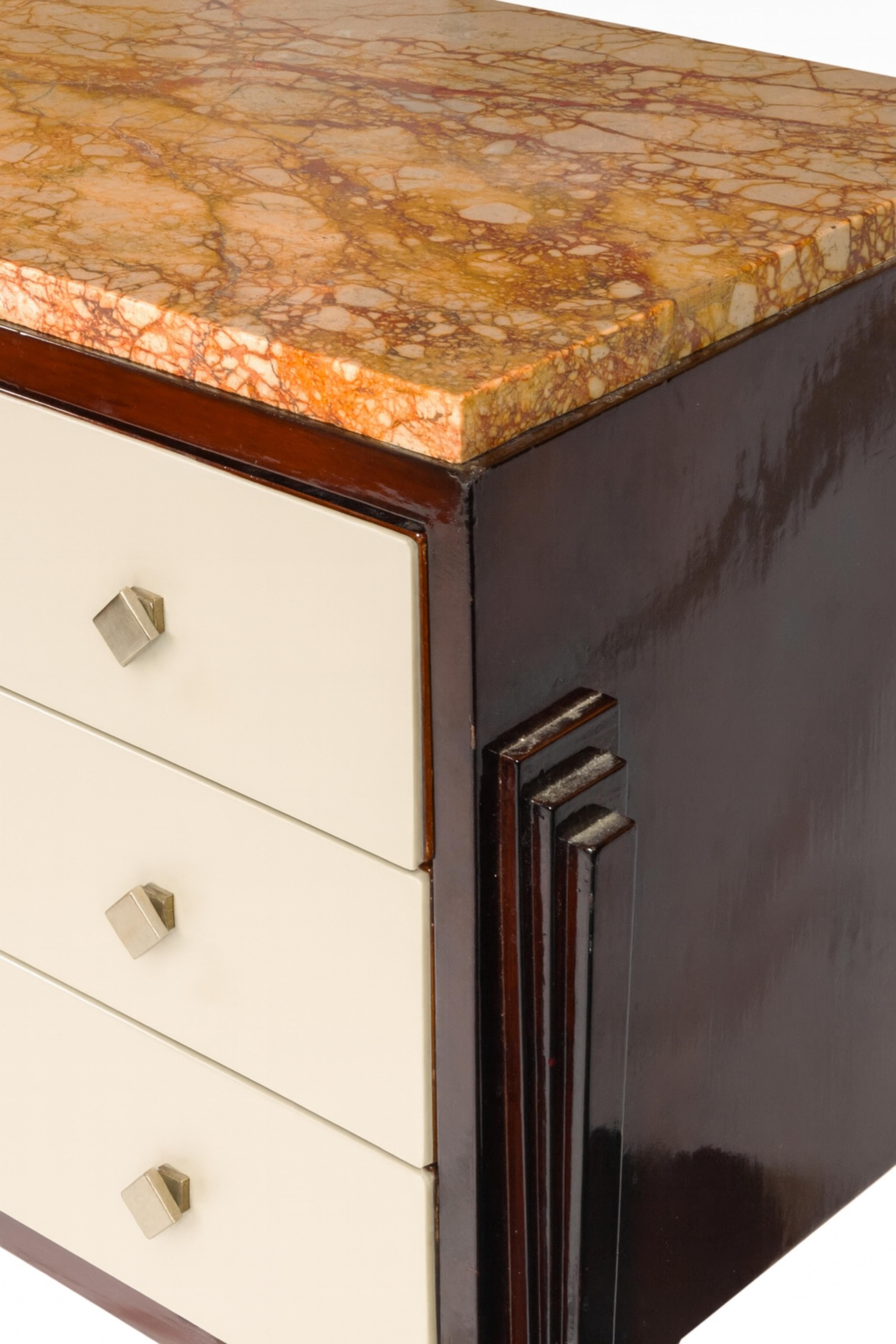 Brass French Art Deco Off White Commode With Marble Top, 20th Century For Sale