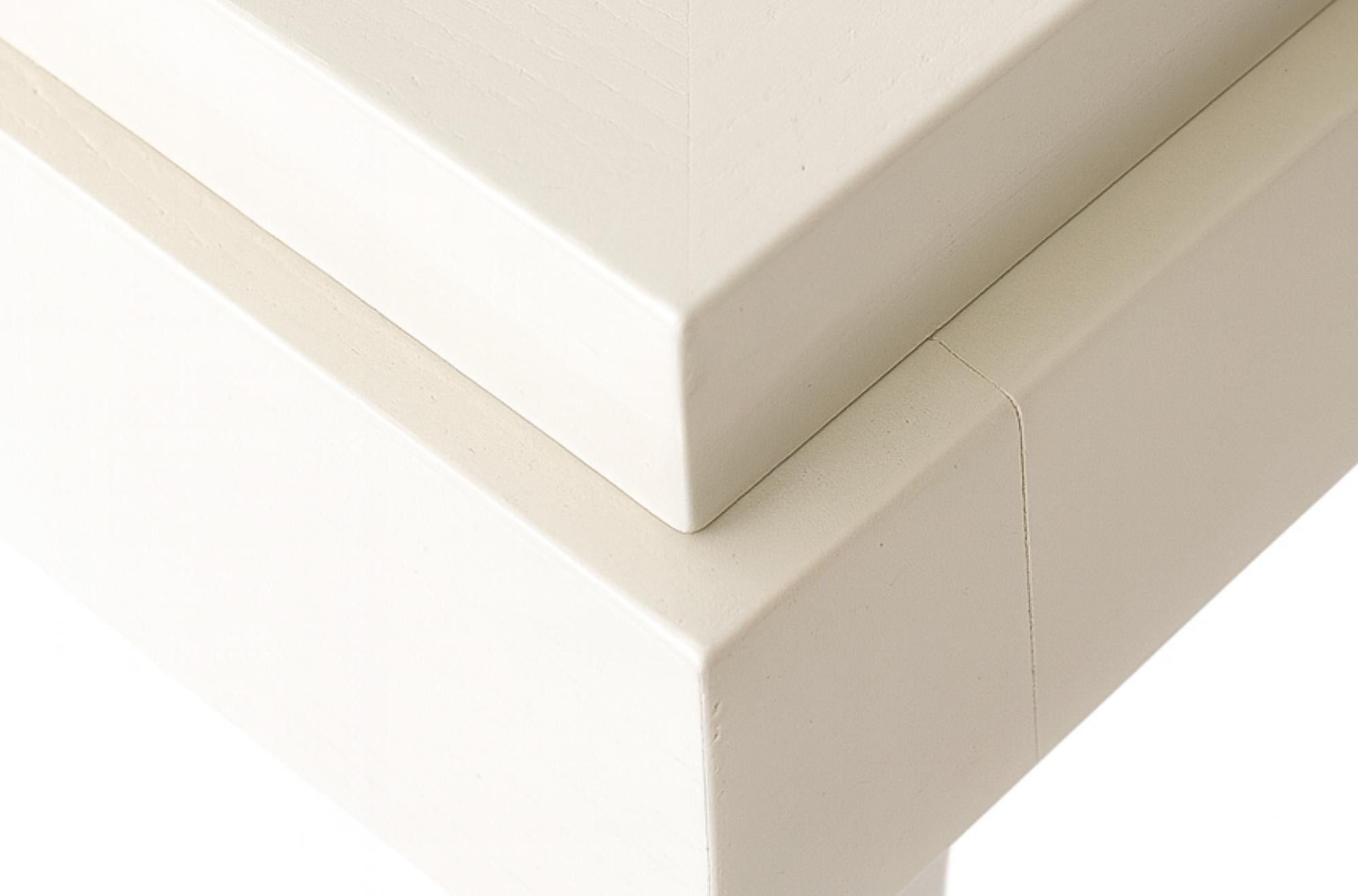 Français Table de salle à manger Art déco en blanc cassé, style Jules Leleu, 20e siècle en vente